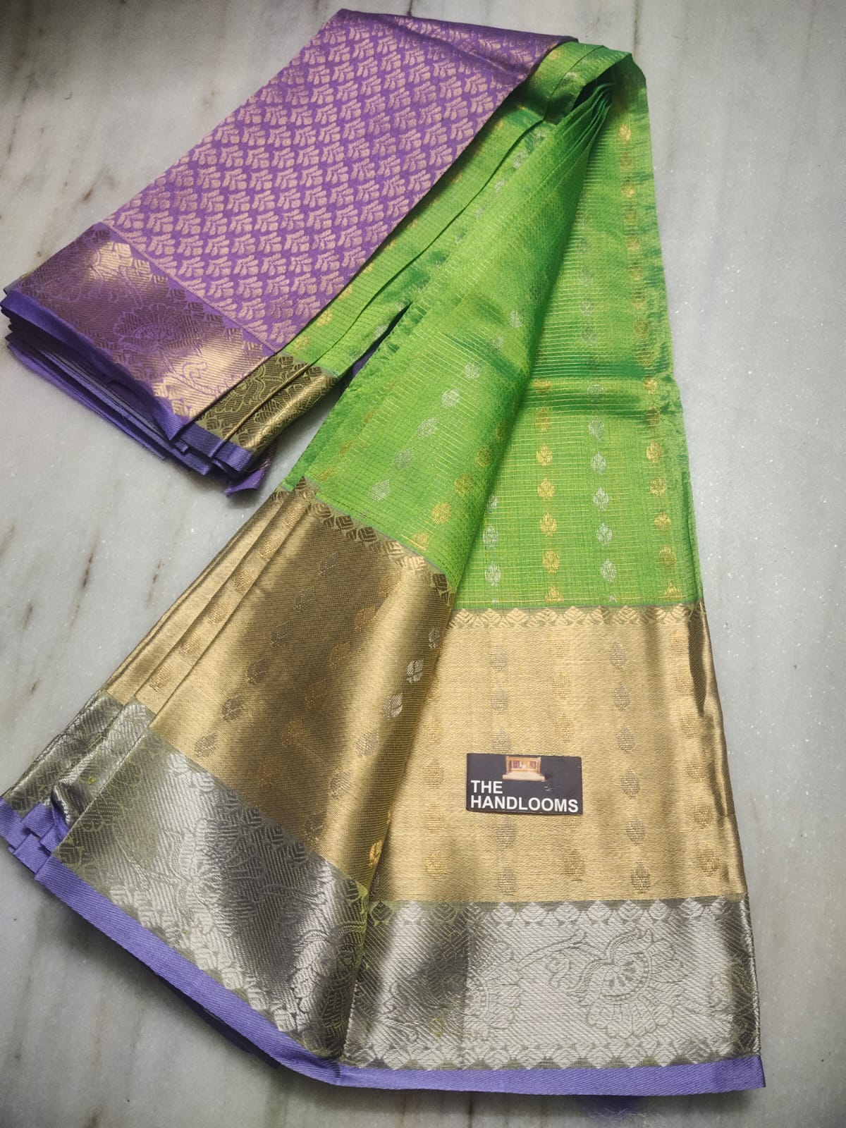 Mangalagiri pure kuppatam pattu kanchi border butta work saree