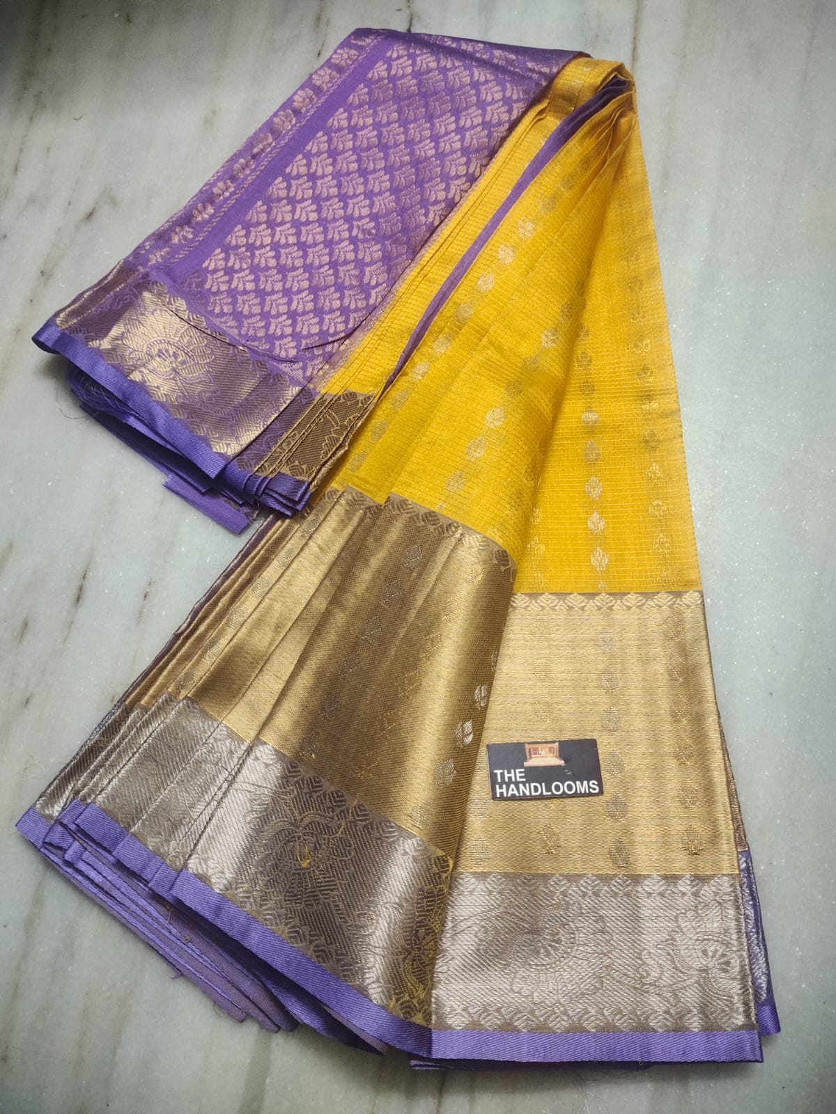 Mangalagiri pure kuppatam pattu kanchi border butta work saree