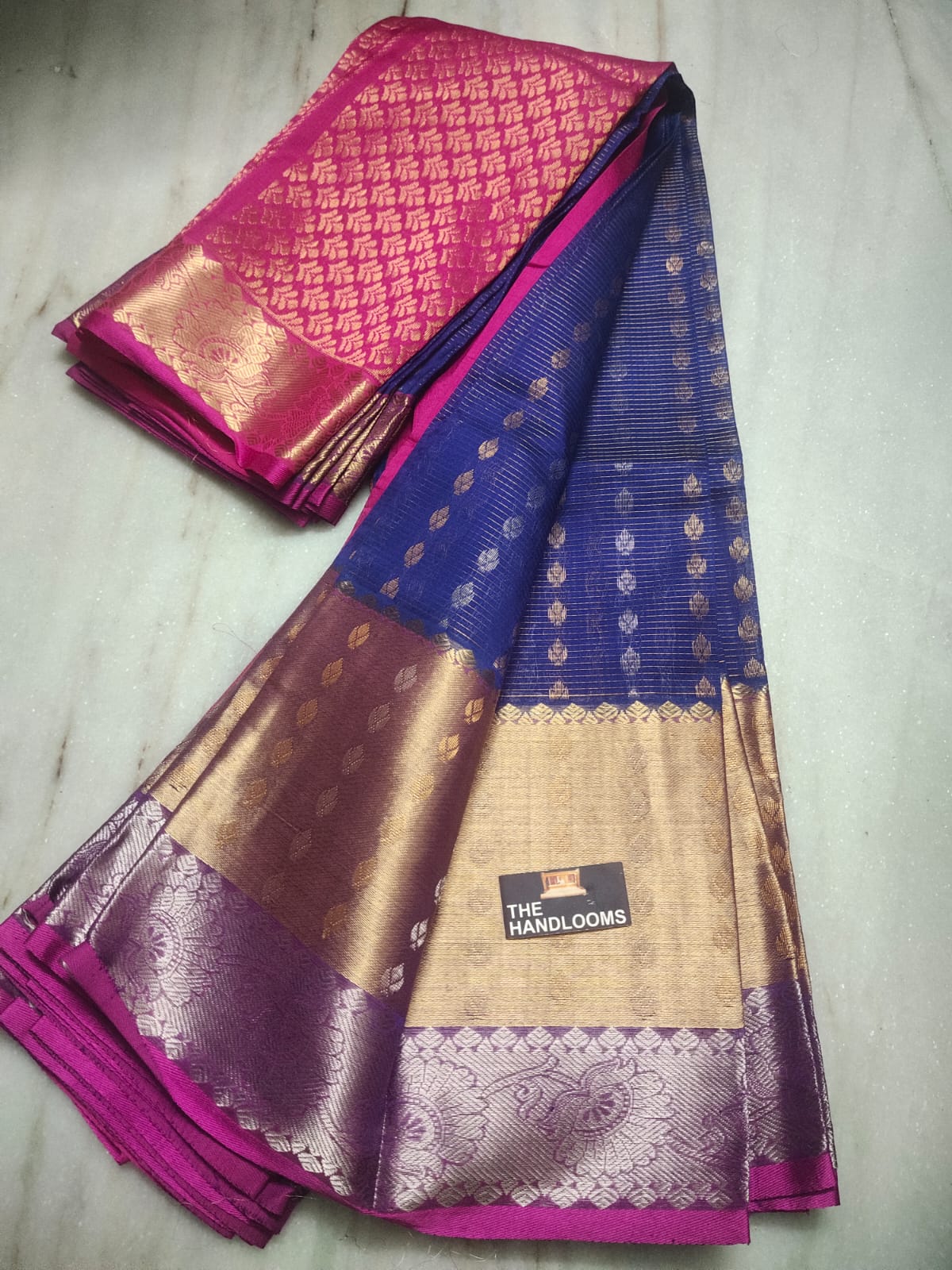 Mangalagiri pure kuppatam pattu kanchi border butta work saree