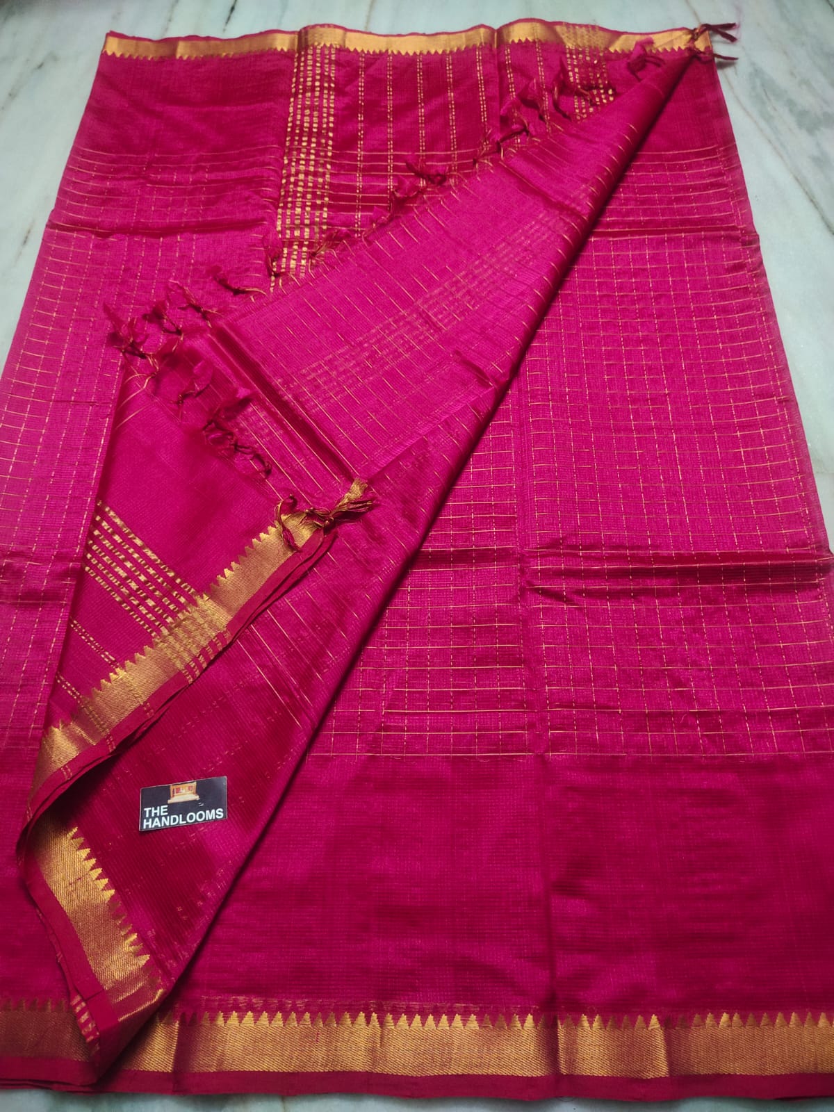 Mangalagiri pattu two side zari border middle zari check saree