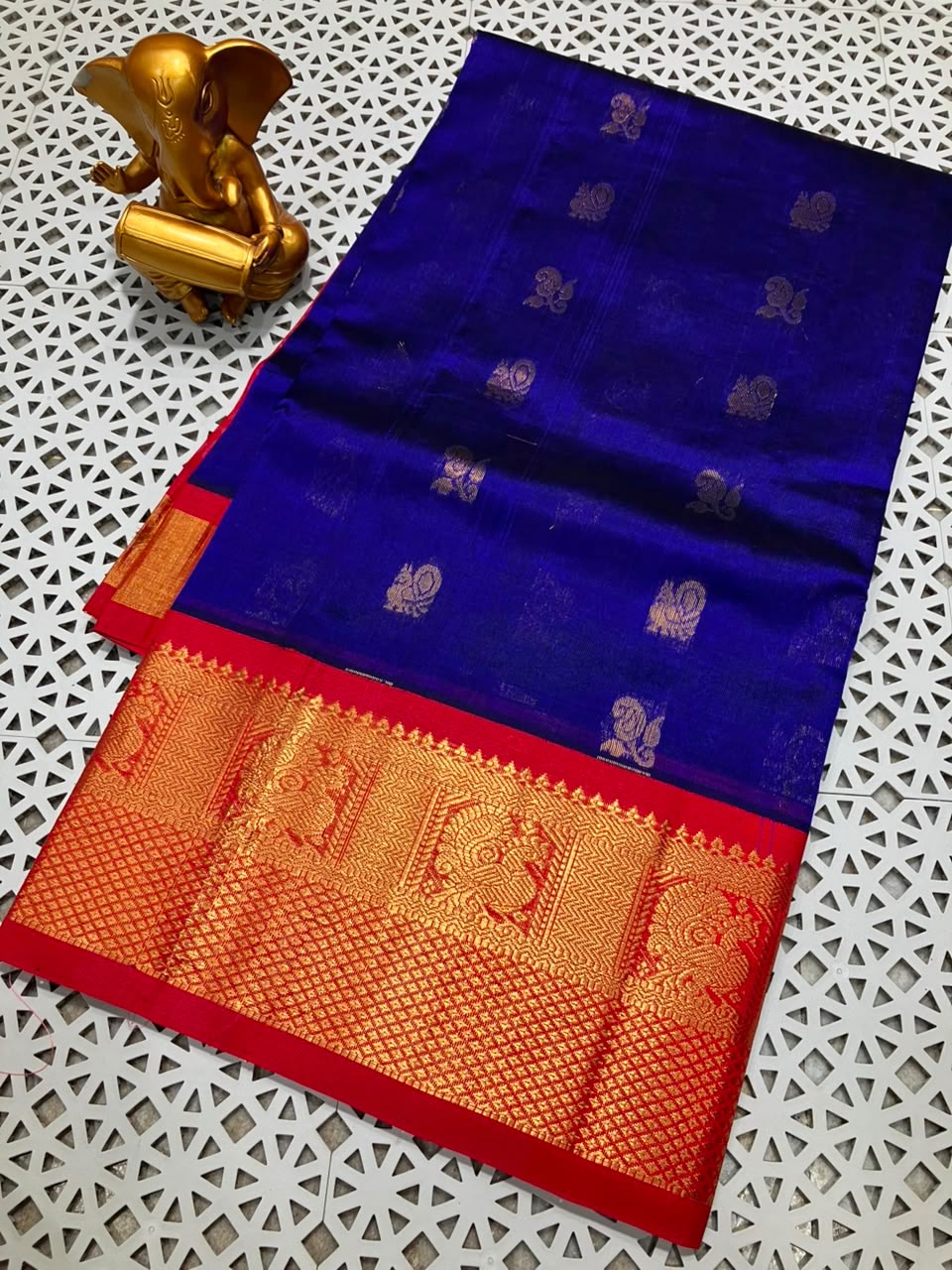 Mangalagiri kuppatam pattu kanchi border saree