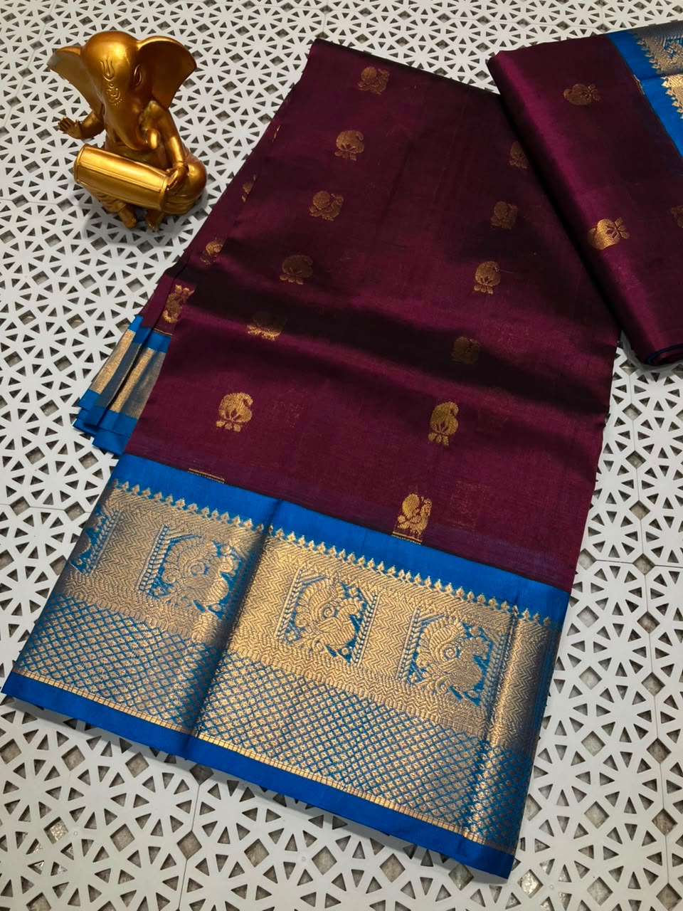 Mangalagiri kuppatam pattu kanchi border saree