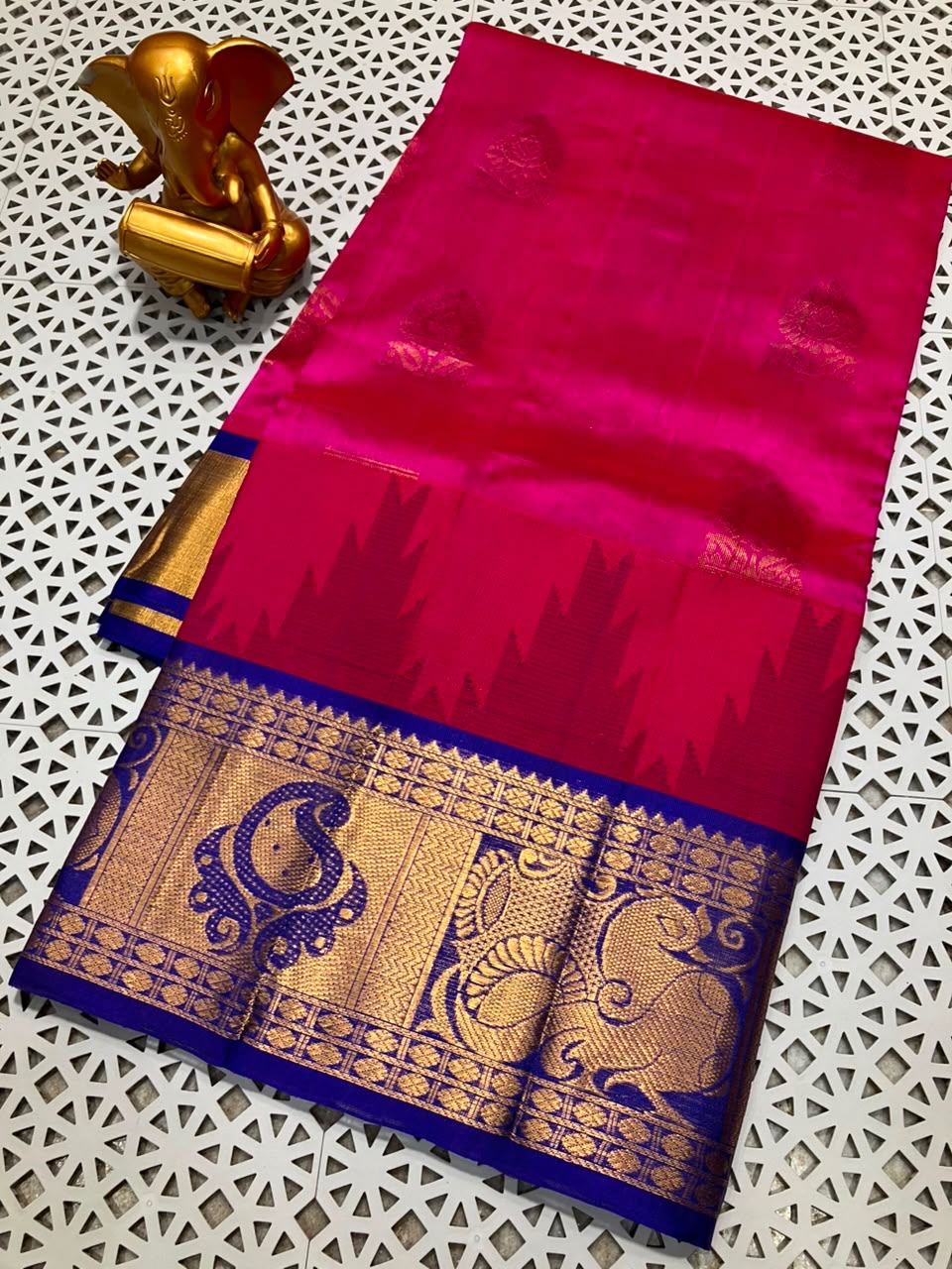 Mangalagiri kuppatam pattu kanchi border saree