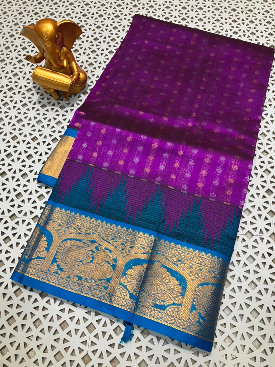 Mangalagiri kuppatam pattu kanchi border saree