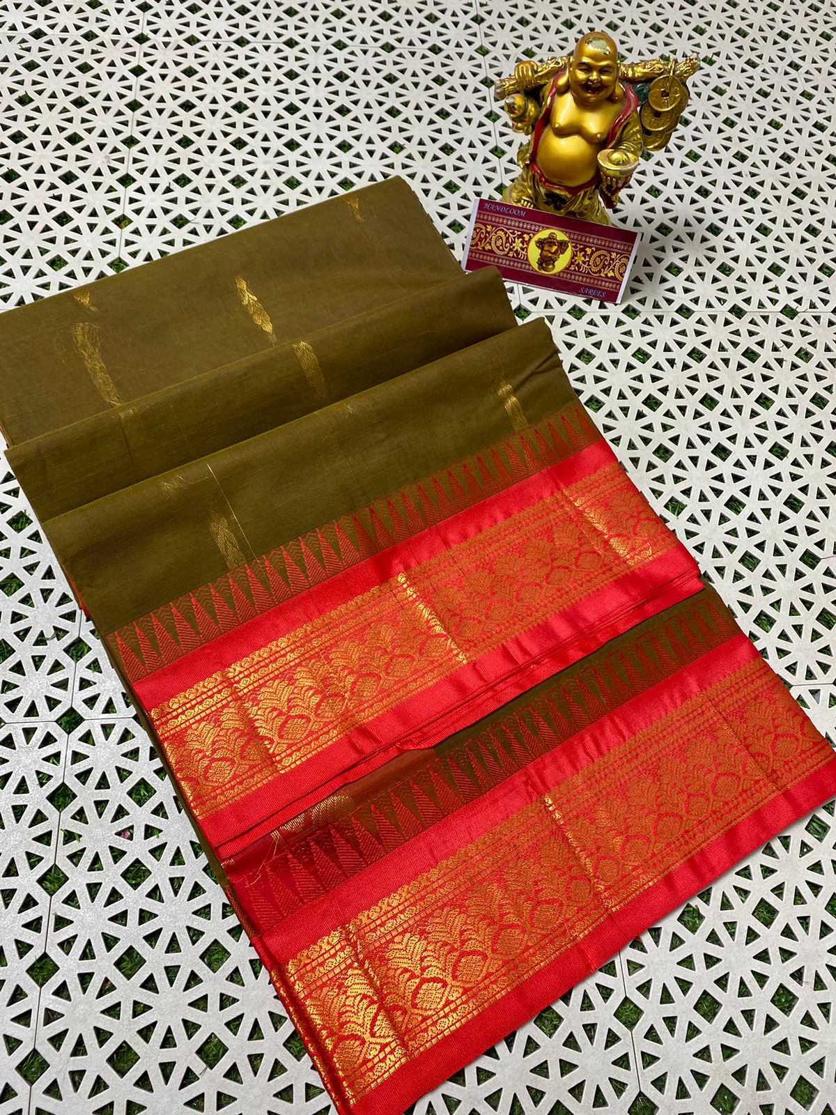 Pure Handloom Gadwal Cotton Saree
