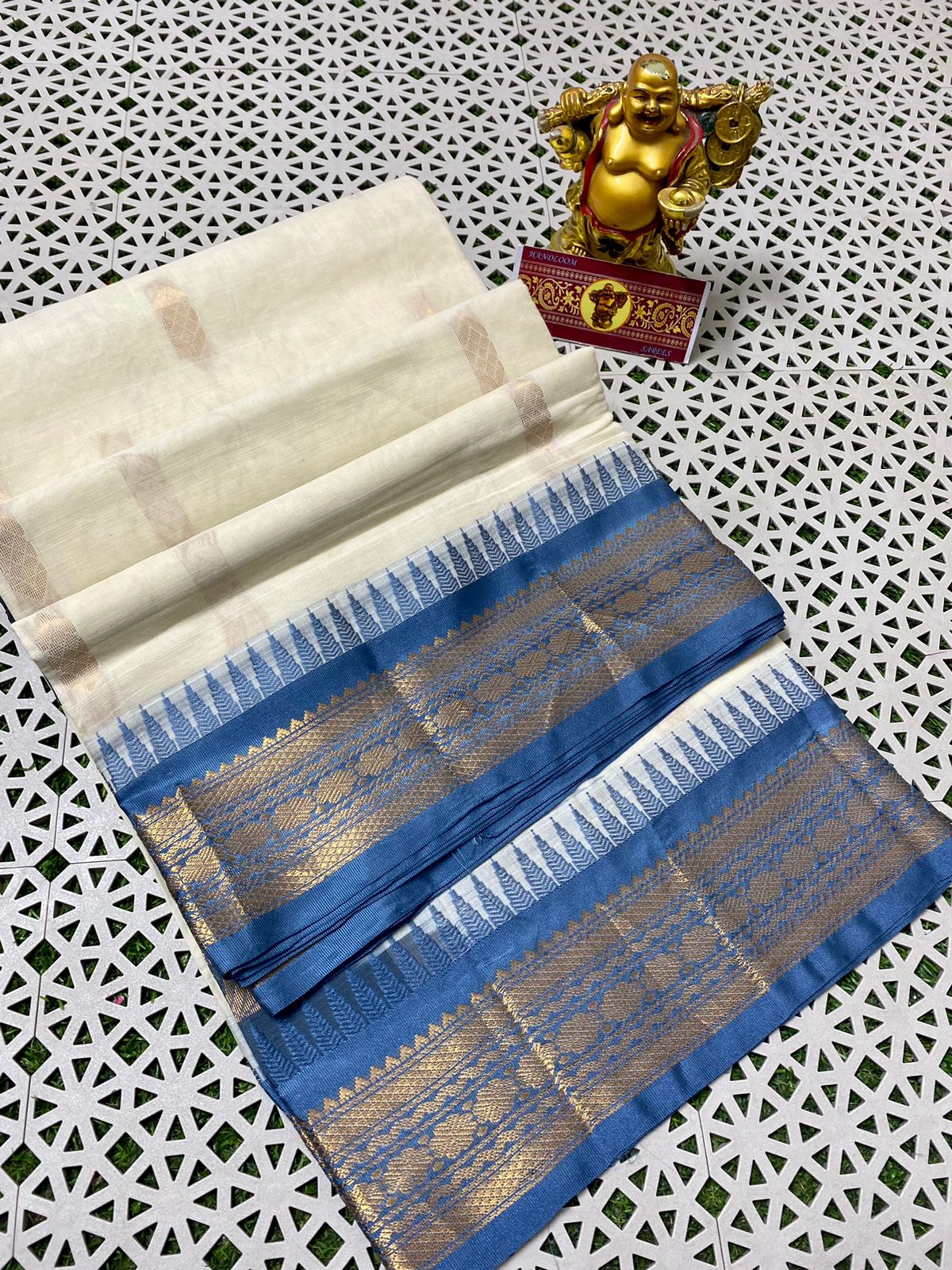 Pure Handloom Gadwal Cotton Saree
