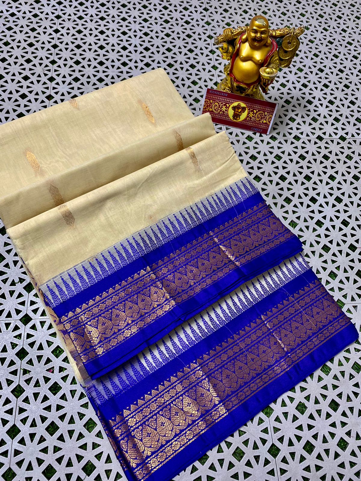 Pure Handloom Gadwal Cotton Saree