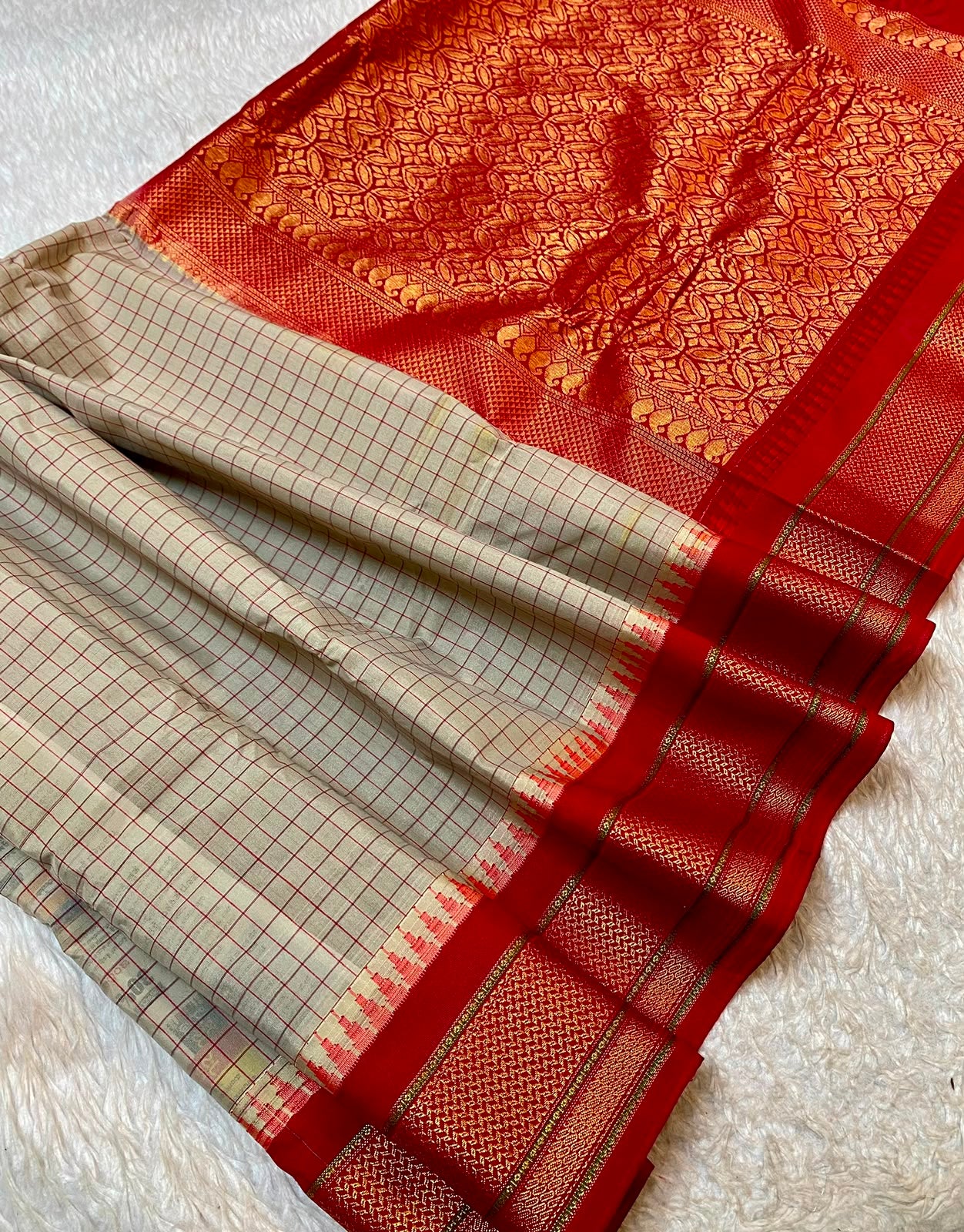 Pure Gadwal Cotton Saree
