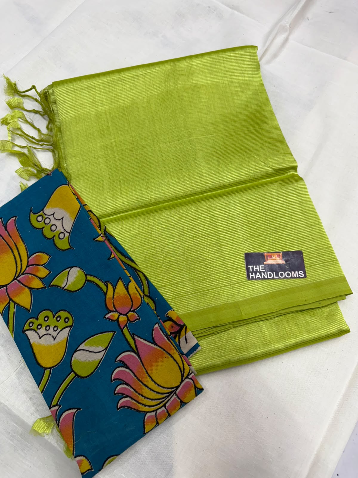 Mangalagiri plain pattu by cotton handloom saree