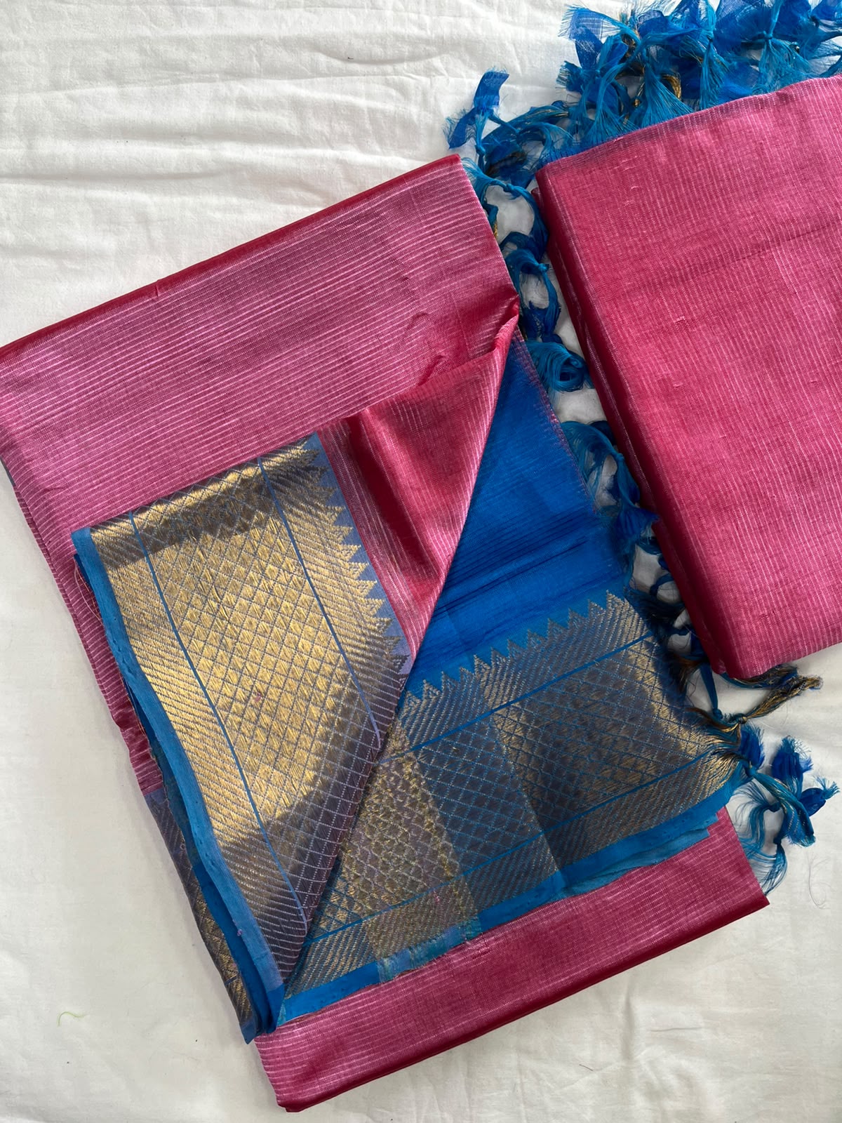 Mangalagiri Handloom Pattu by Cotton Saree