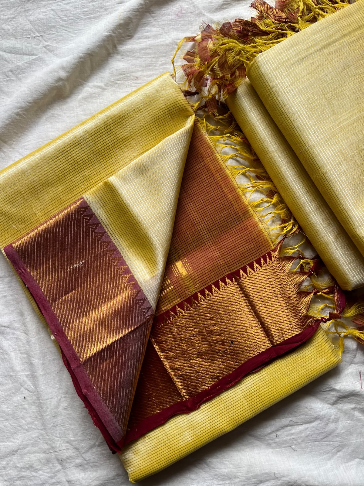 Mangalagiri Handloom Pattu by Cotton Saree