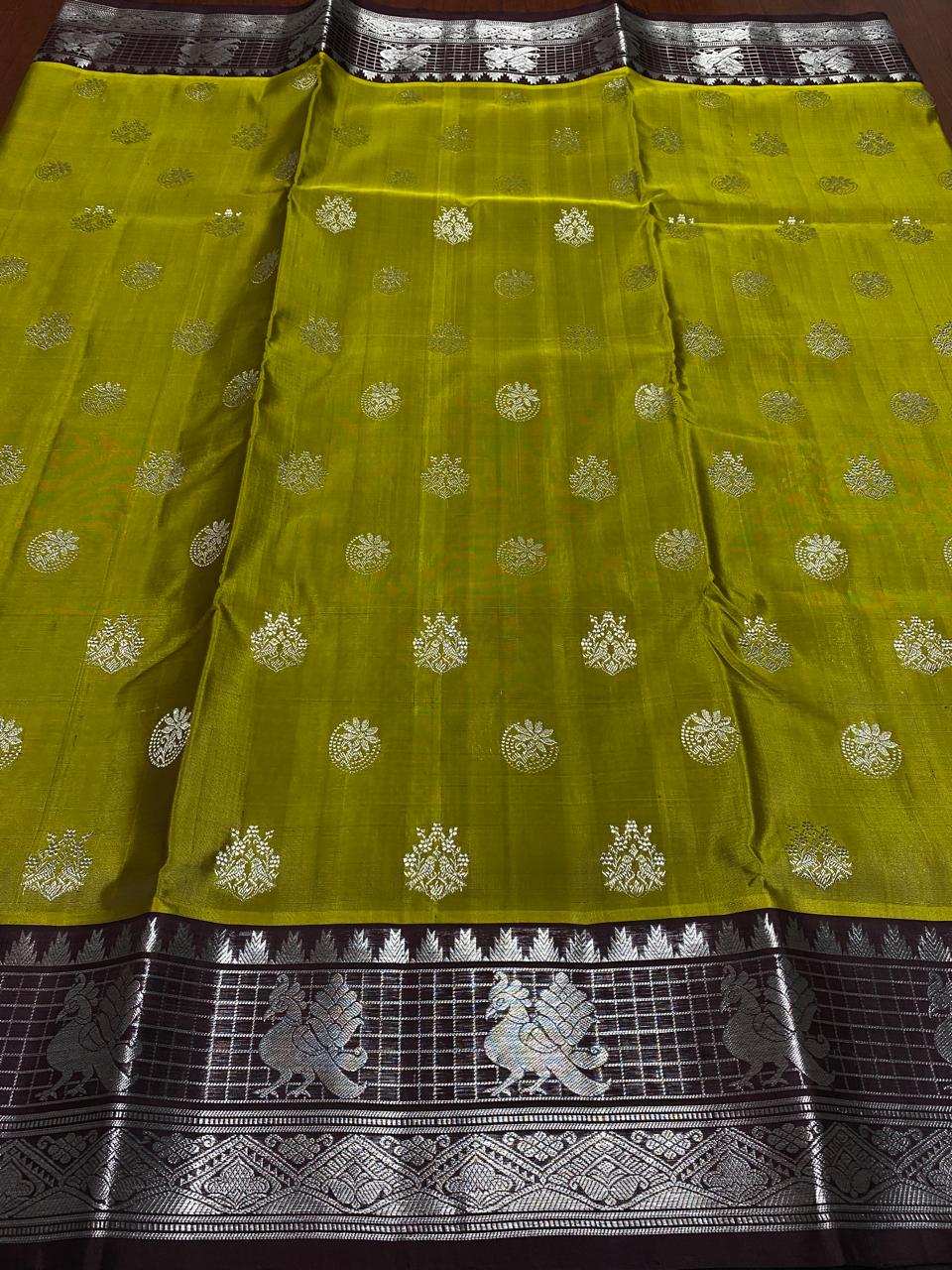 Authentic Handloom Venkatagiri Pattu Saree