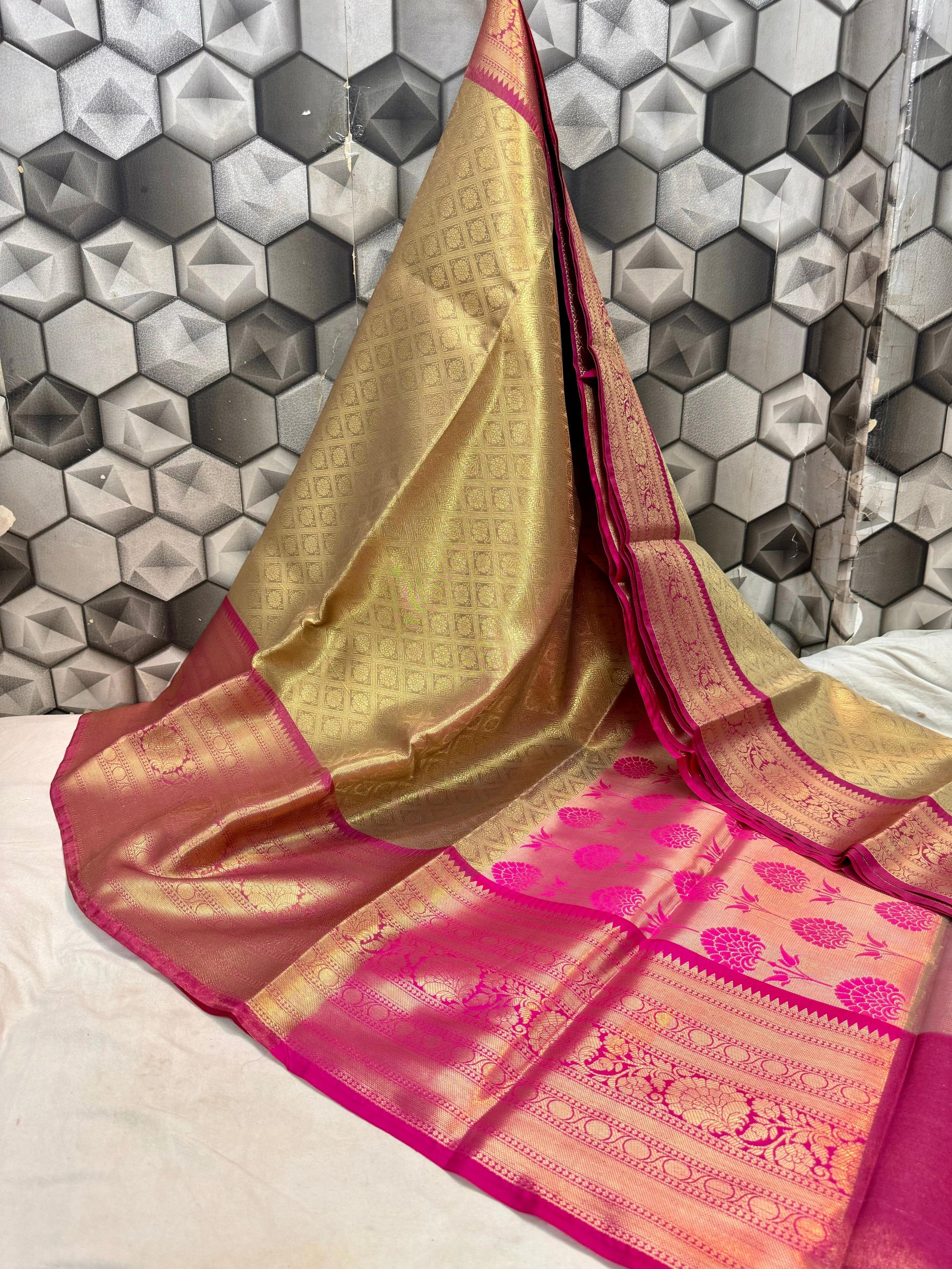 All over Tanchoi tissue silk saree