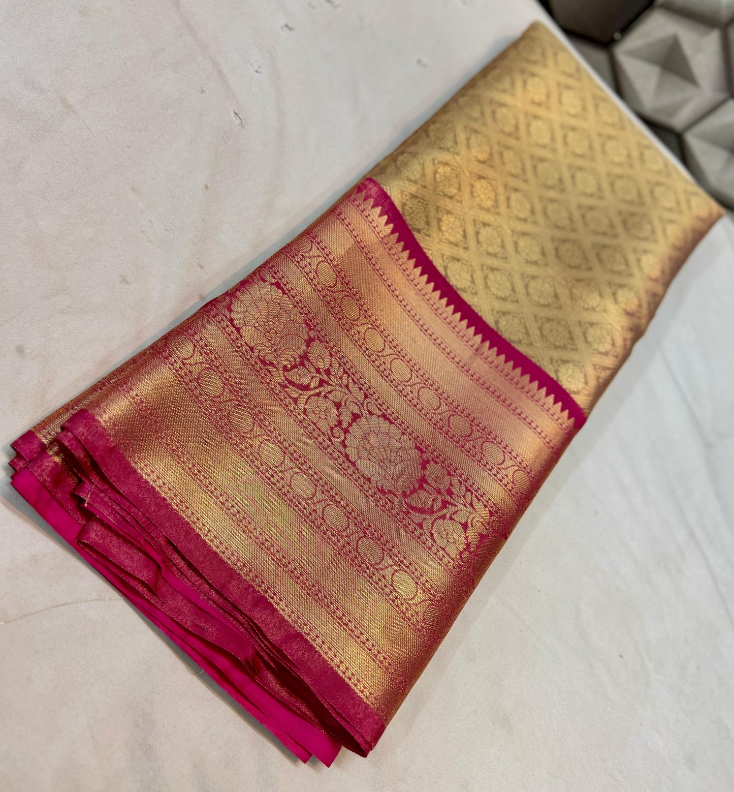 All over Tanchoi tissue silk saree