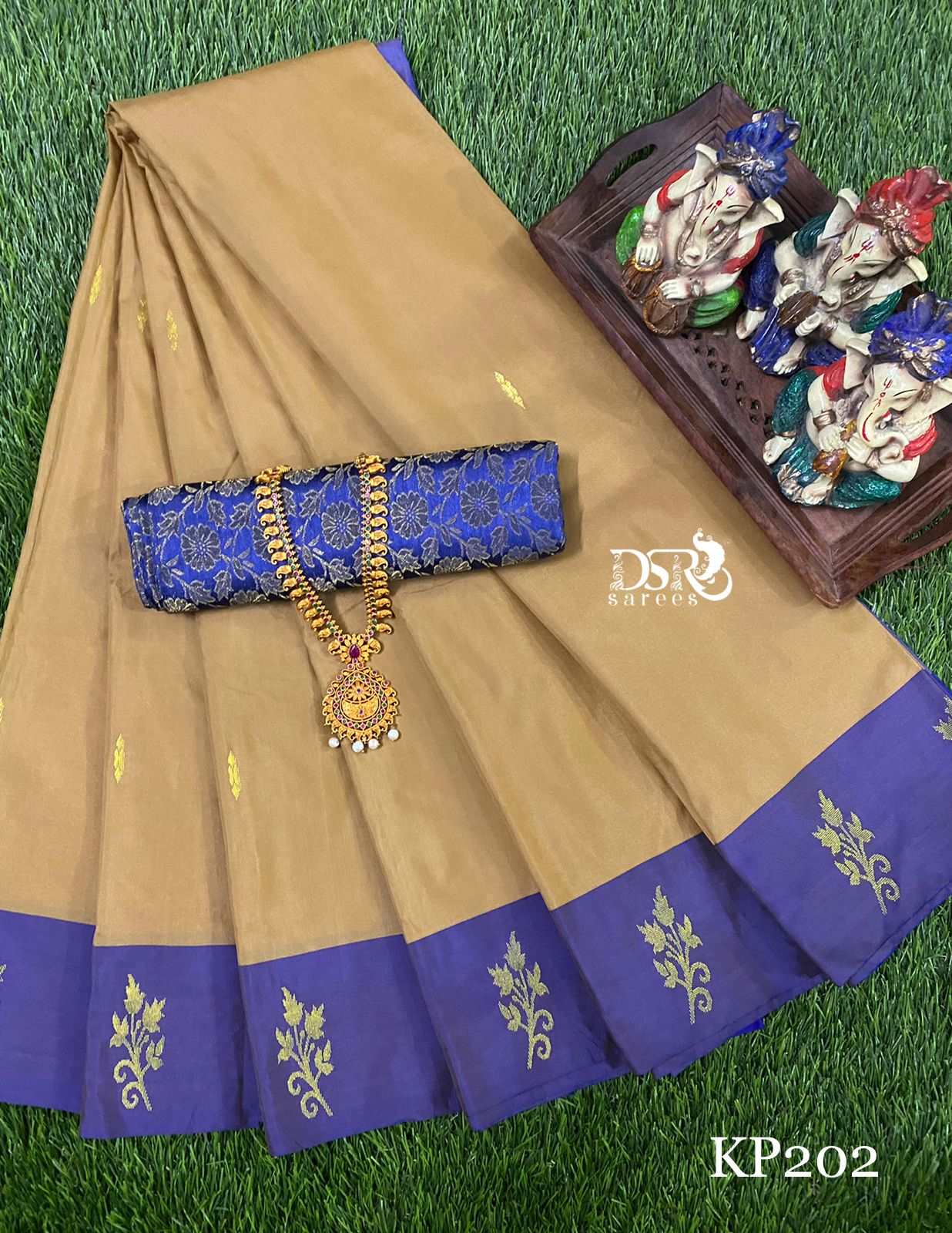 Arani pattu silky soft contrast border saree