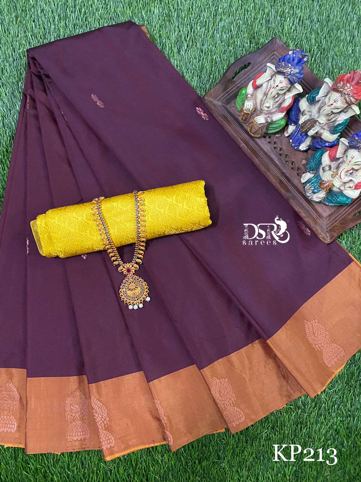 Arani pattu silky soft contrast border saree