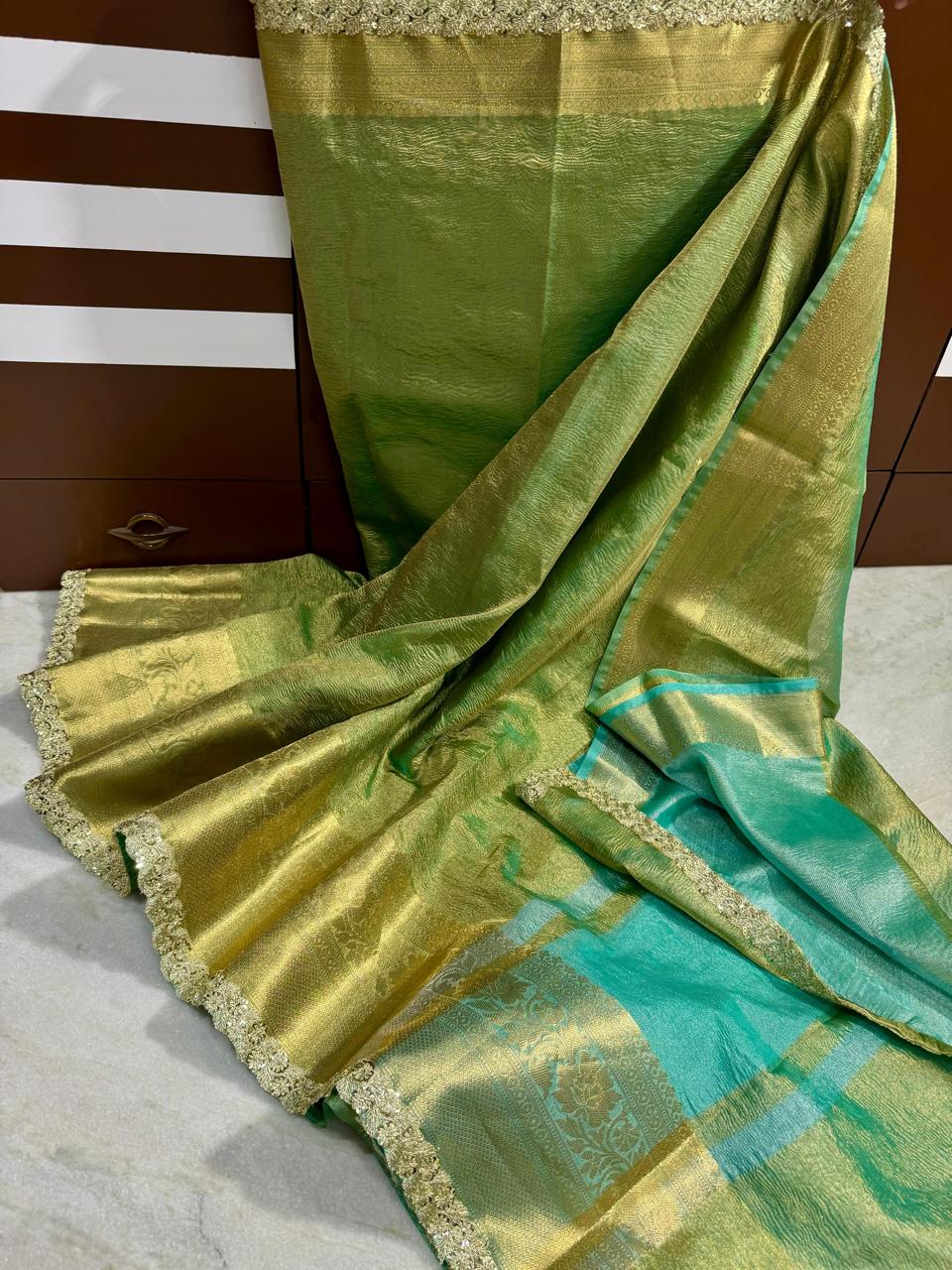 Banarasi dyable soft tissue crushed saree