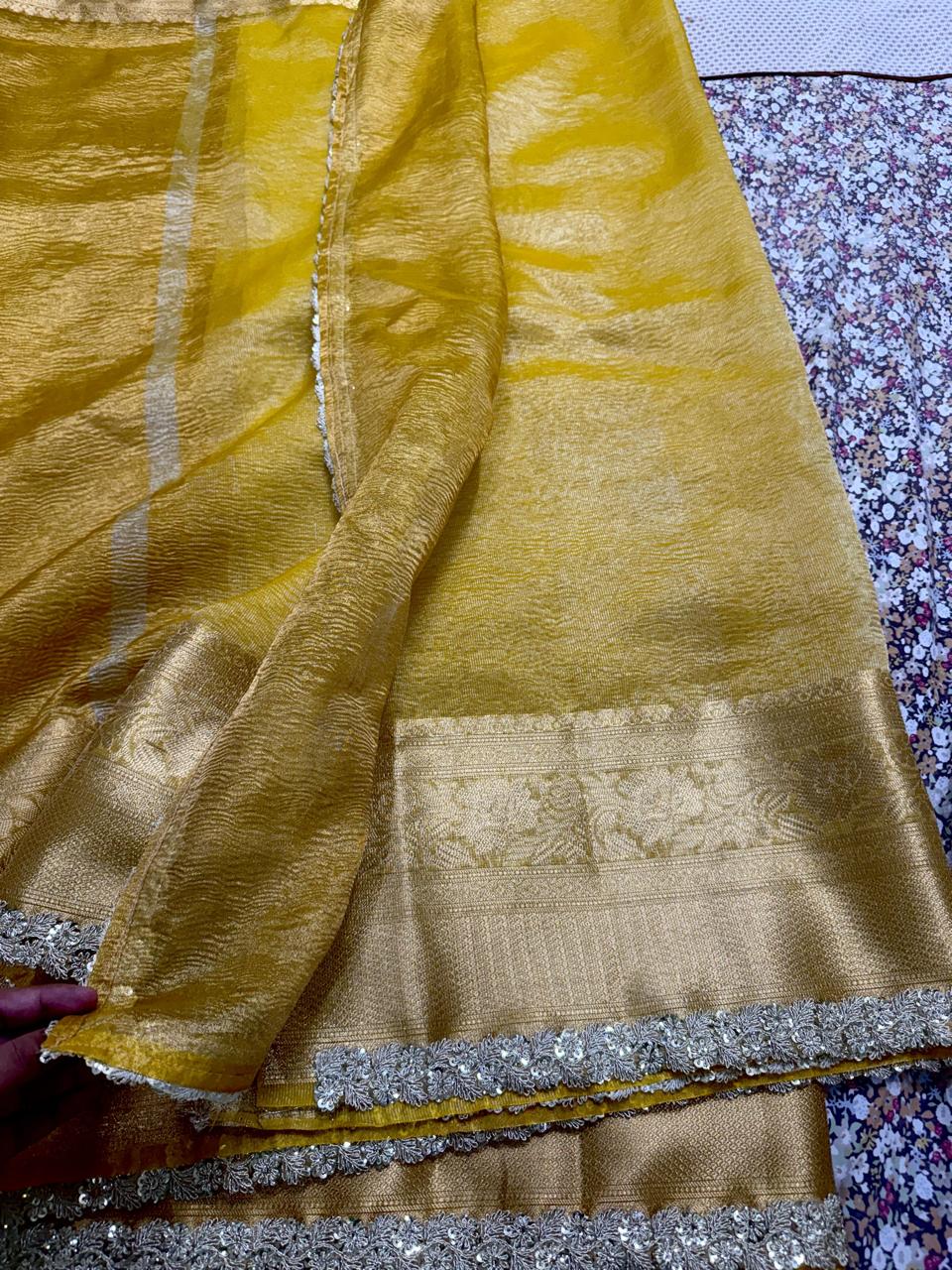 Banarasi dyable soft tissue crushed saree