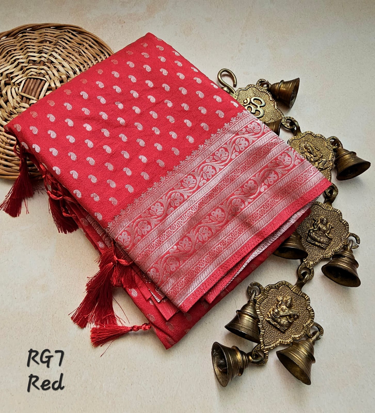 Banarasi Georgette Rasberry Zari Soft Silk Saree