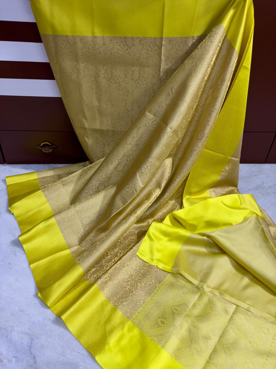 Banarasi Saree With Mushroom Silk Border