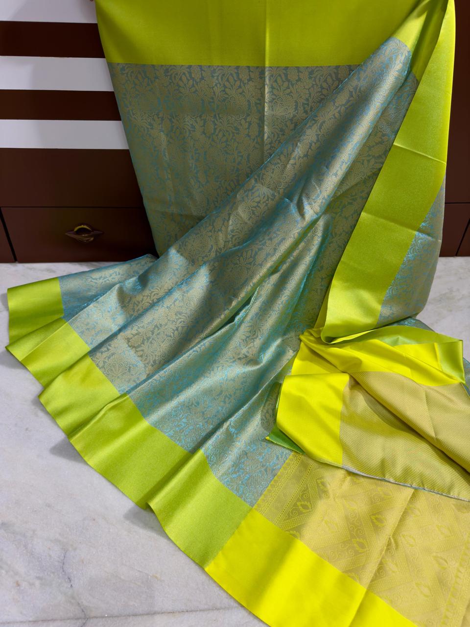 Banarasi Saree With Mushroom Silk Border