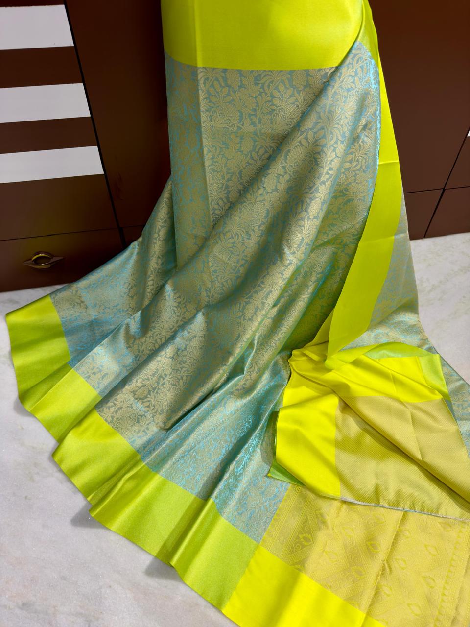 Banarasi Saree With Mushroom Silk Border