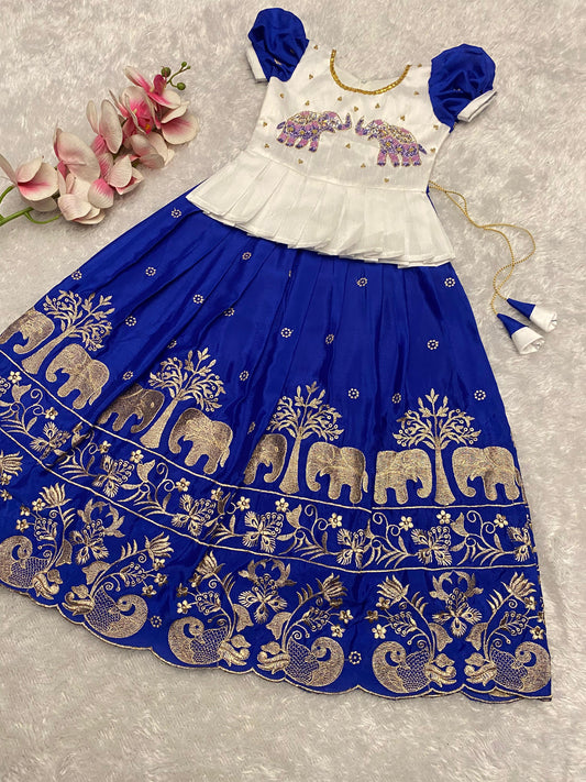 Chinon Silk Elephant Designed Paavadai Sattai