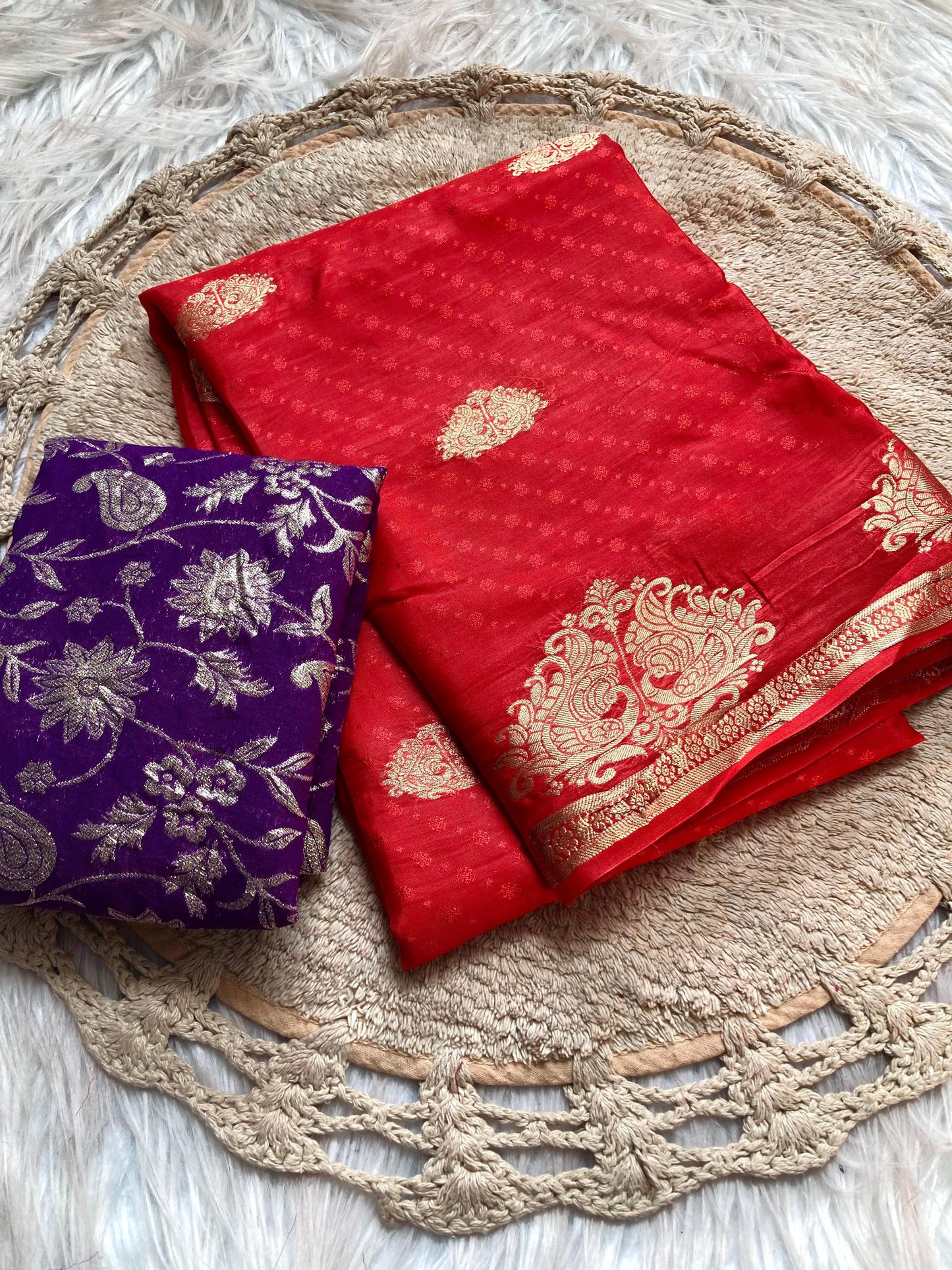 Crepe dola silk saree