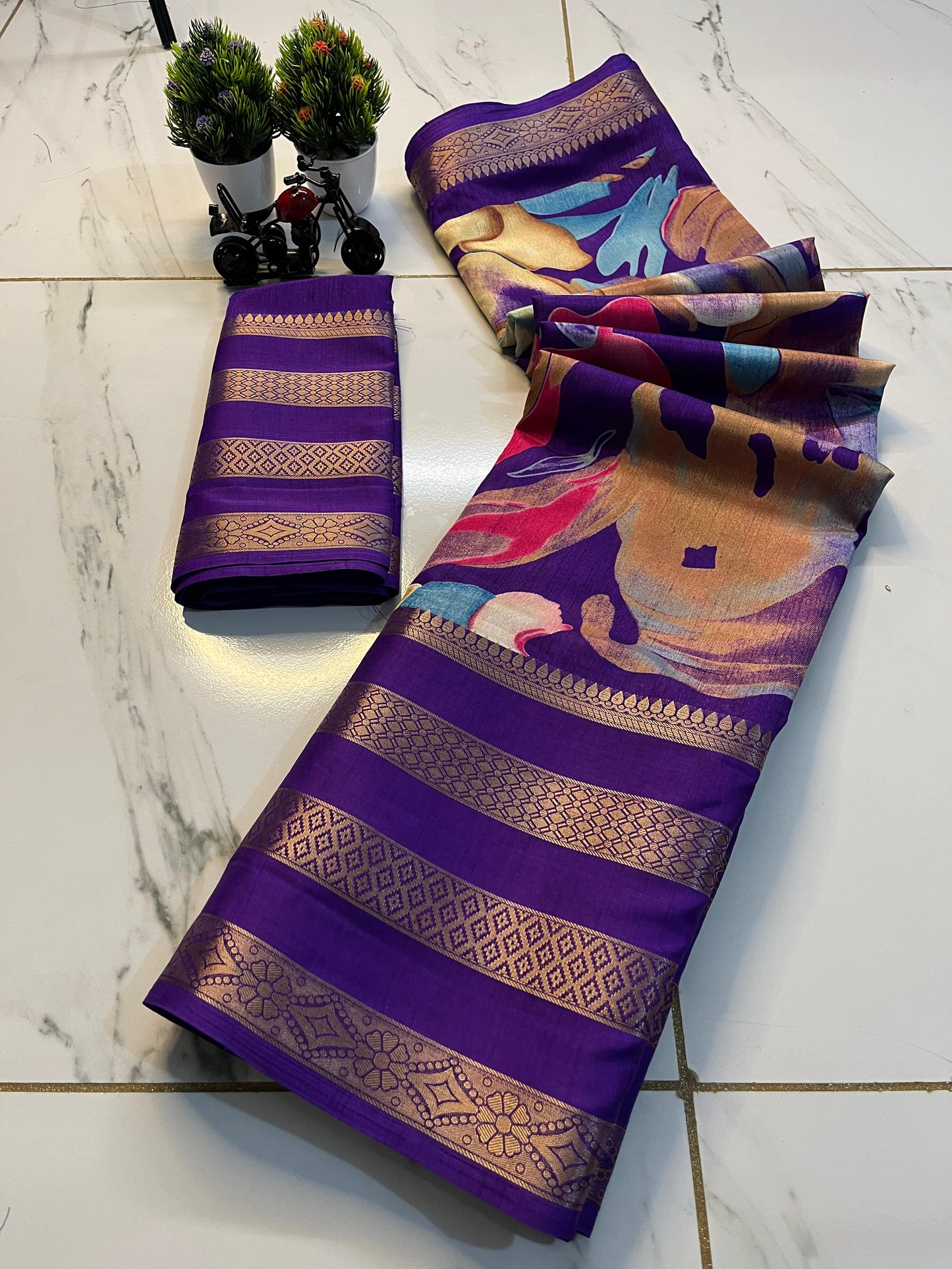 Dola silk saree with jacquard border