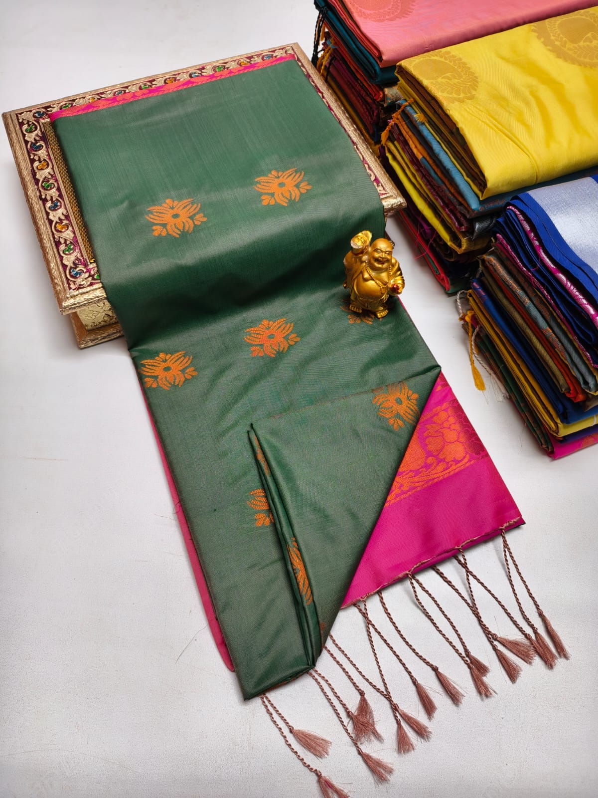 Fancy Soft Silk Borderless Saree