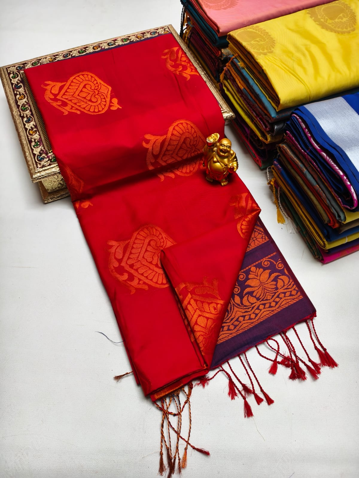 Fancy Soft Silk Borderless Saree