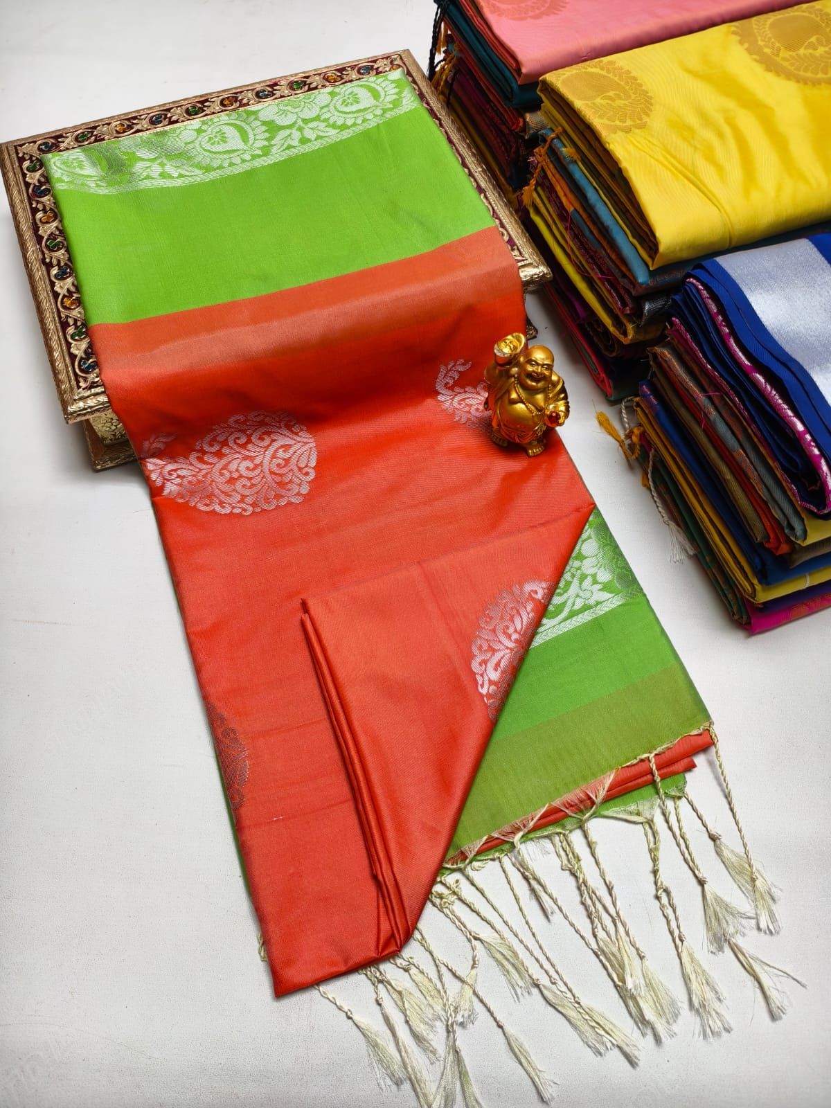 Fancy Soft Silk Borderless Saree