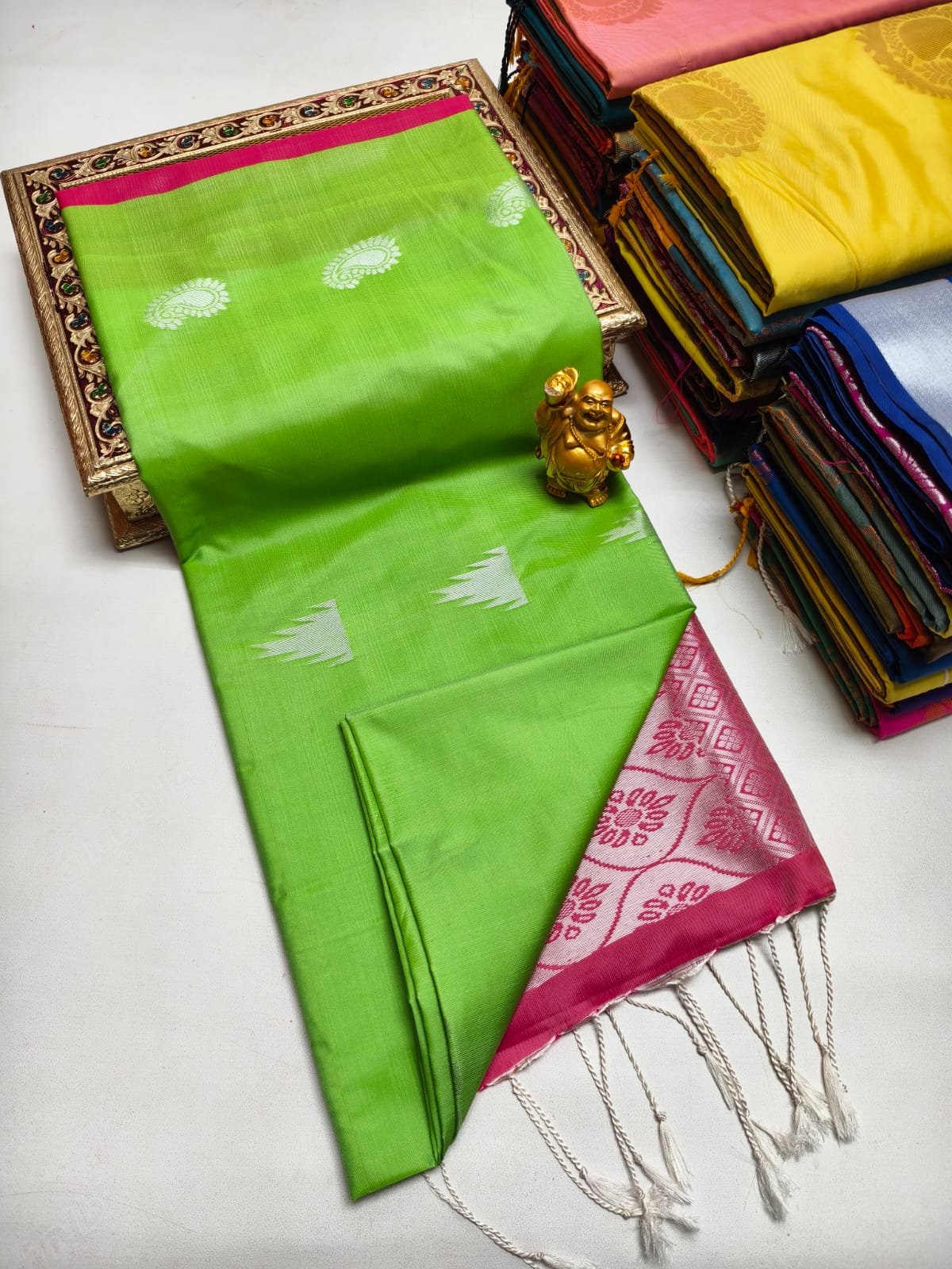 Fancy Soft Silk Borderless Saree