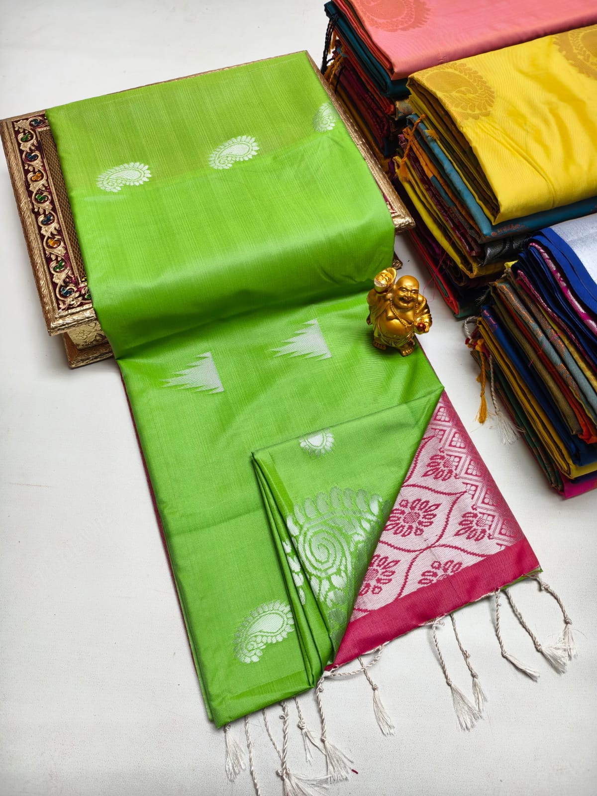 Fancy Soft Silk Borderless Saree