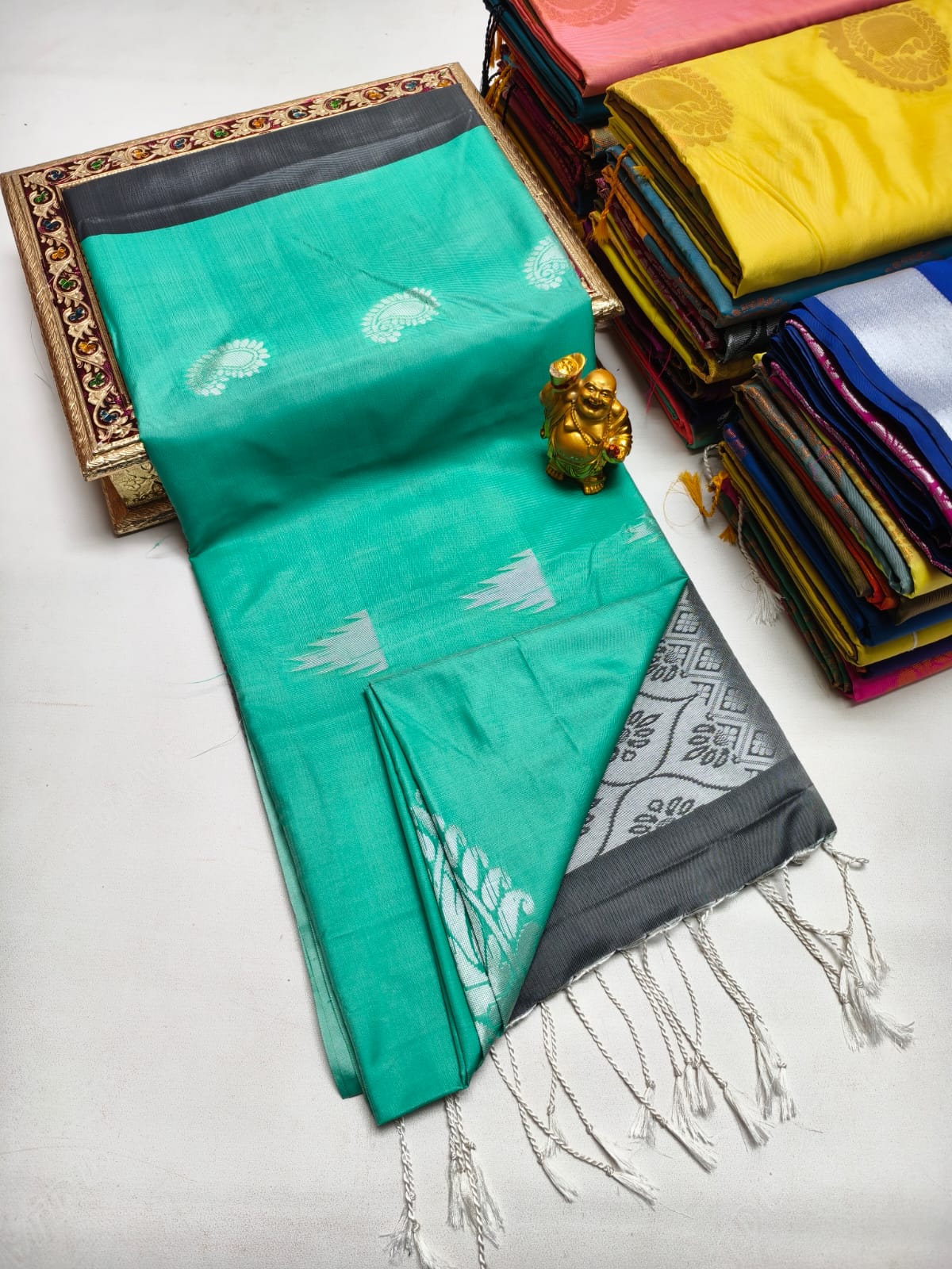 Fancy Soft Silk Borderless Saree