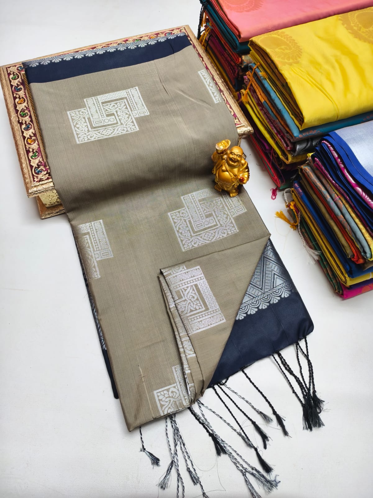 Fancy Soft Silk Borderless Saree