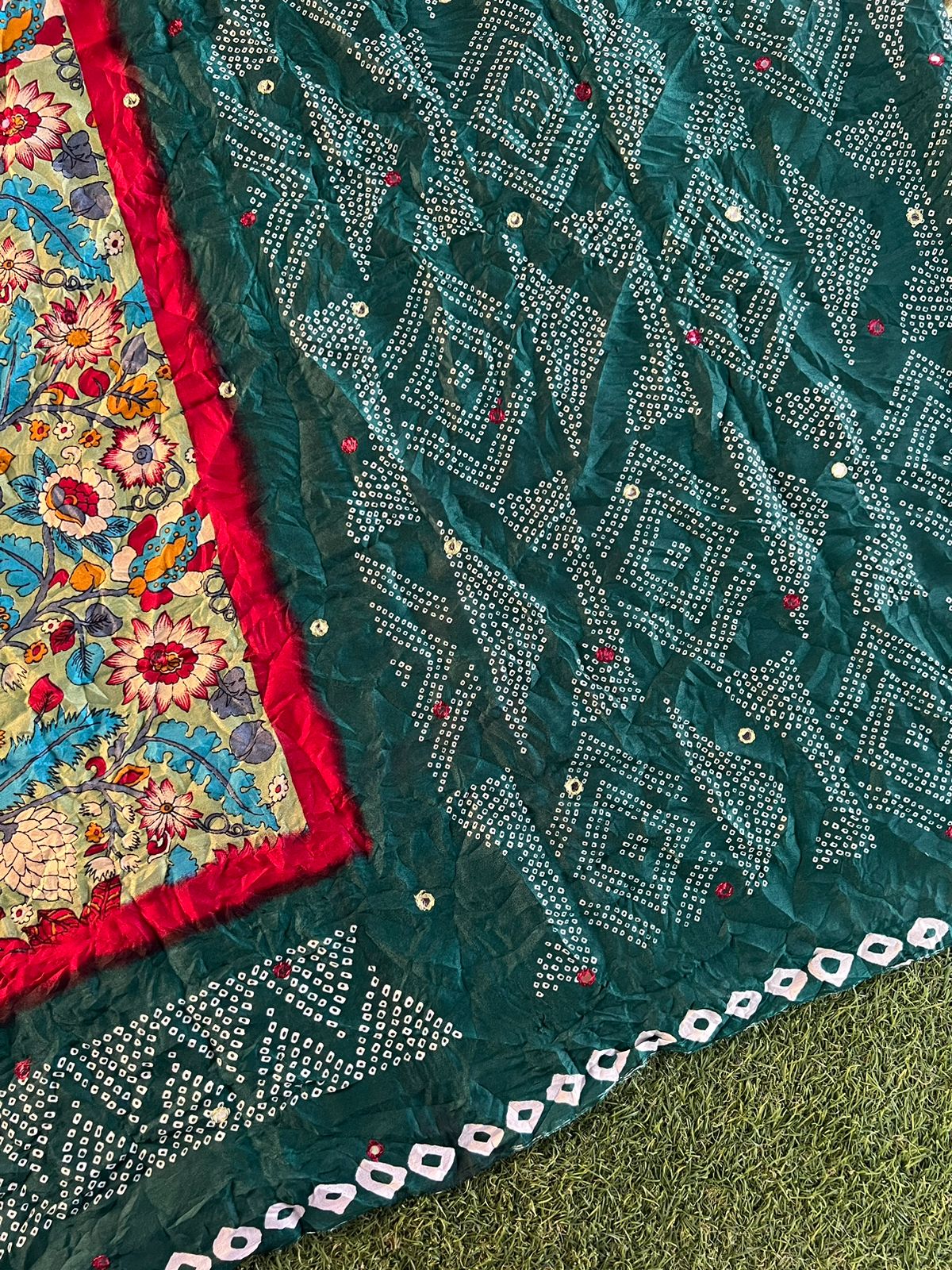 Fusion of kalamkari and bandhani printed crush silk saree