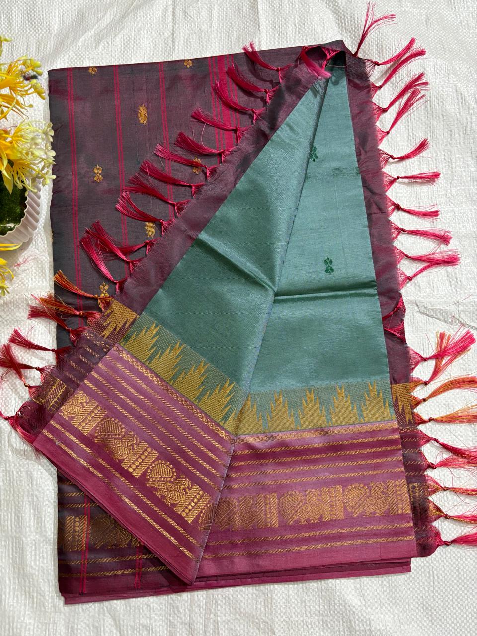 Vazhai Pattu Temple Border Saree