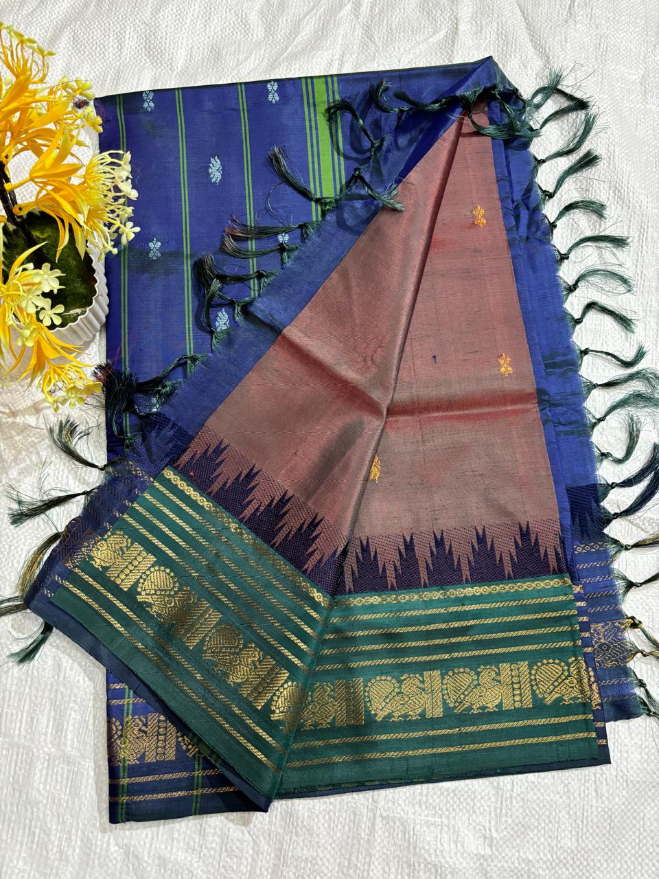 Vazhai Pattu Temple Border Saree