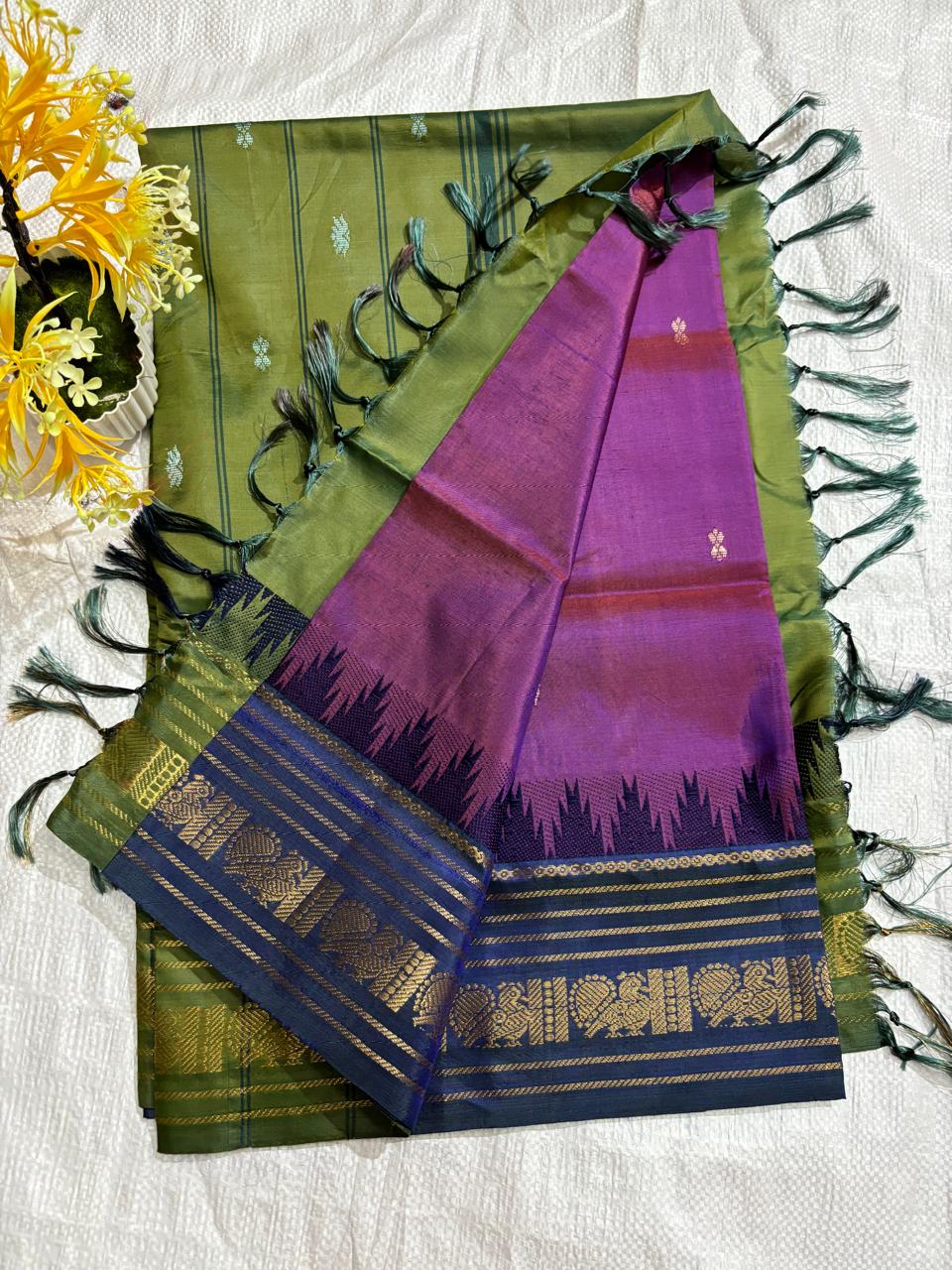 Vazhai Pattu Temple Border Saree