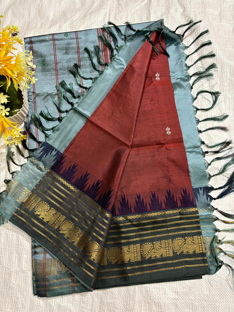 Vazhai Pattu Temple Border Saree