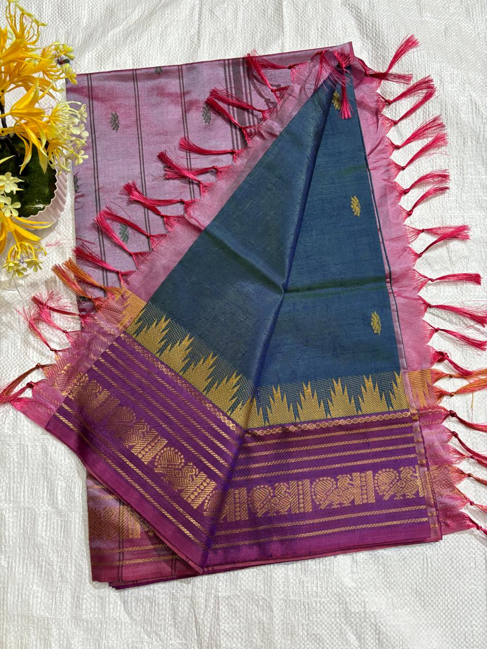 Vazhai Pattu Temple Border Saree