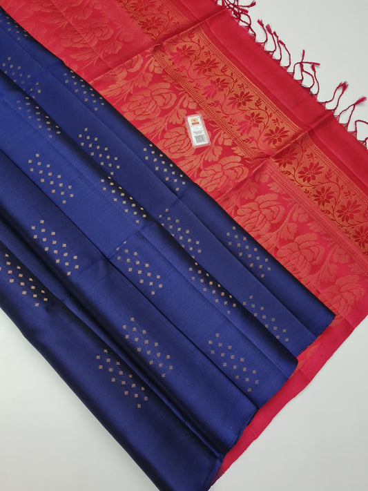 Kanchipuram Pure Borderless Soft Silk Saree