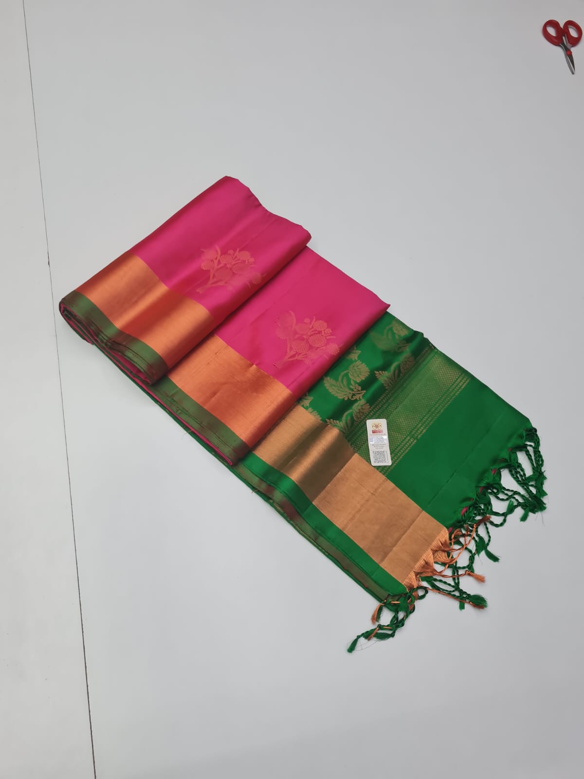 Kanchipuram Pure Tissue Border Soft Silk Saree