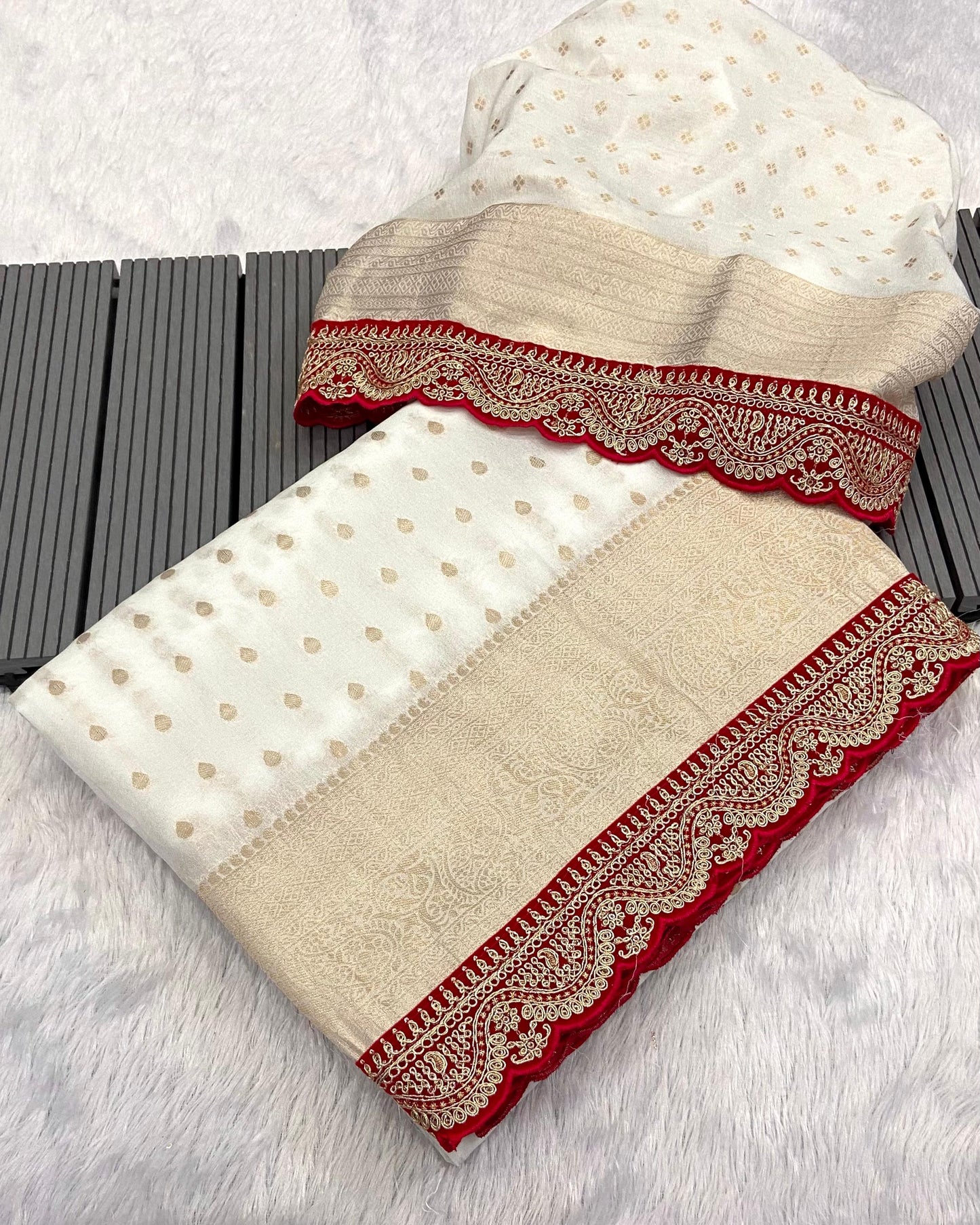 Elegant Khadi Georgette Minakari Saree Featuring Sabyasachi Scallop Borders