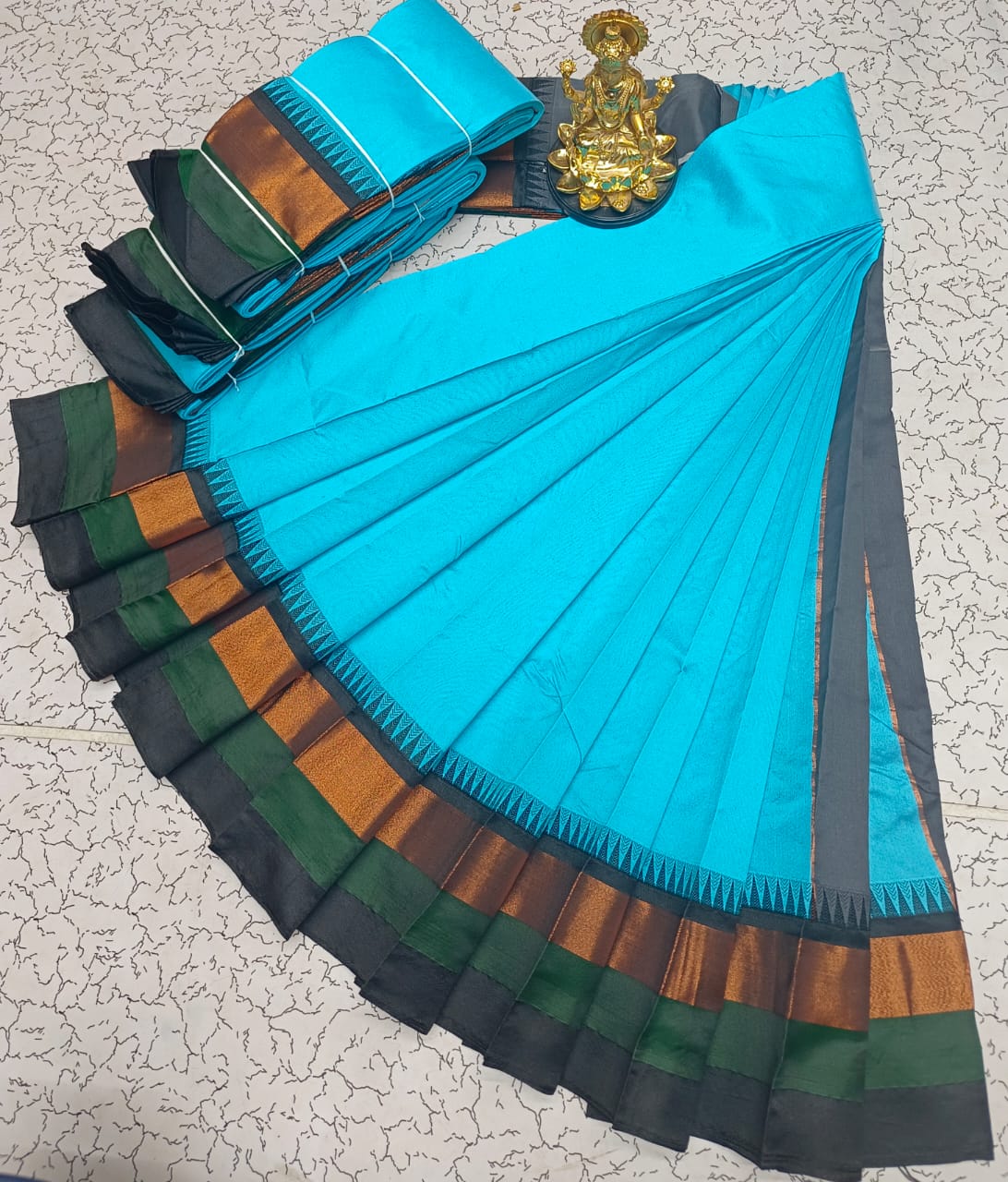 Silk Cotton Plain Saree