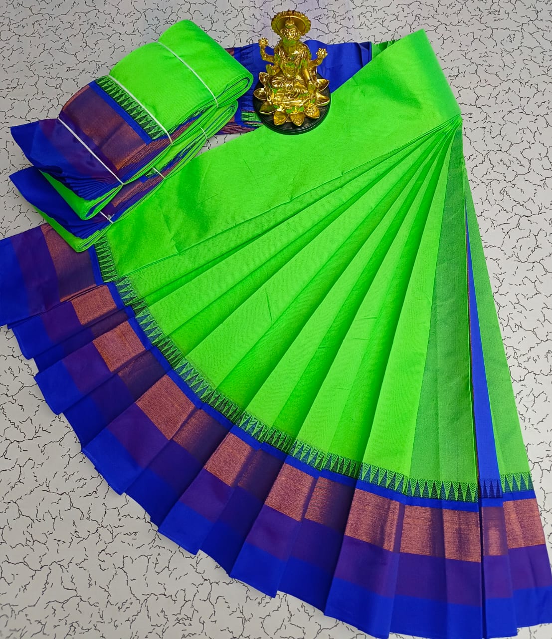 Silk Cotton Plain Saree