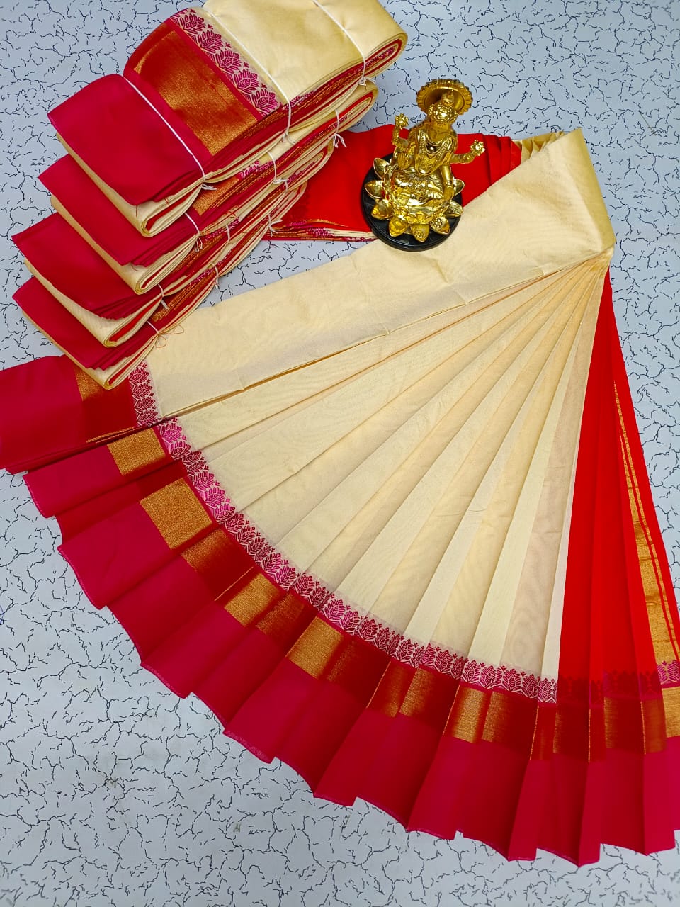 Silk Cotton Plain Saree