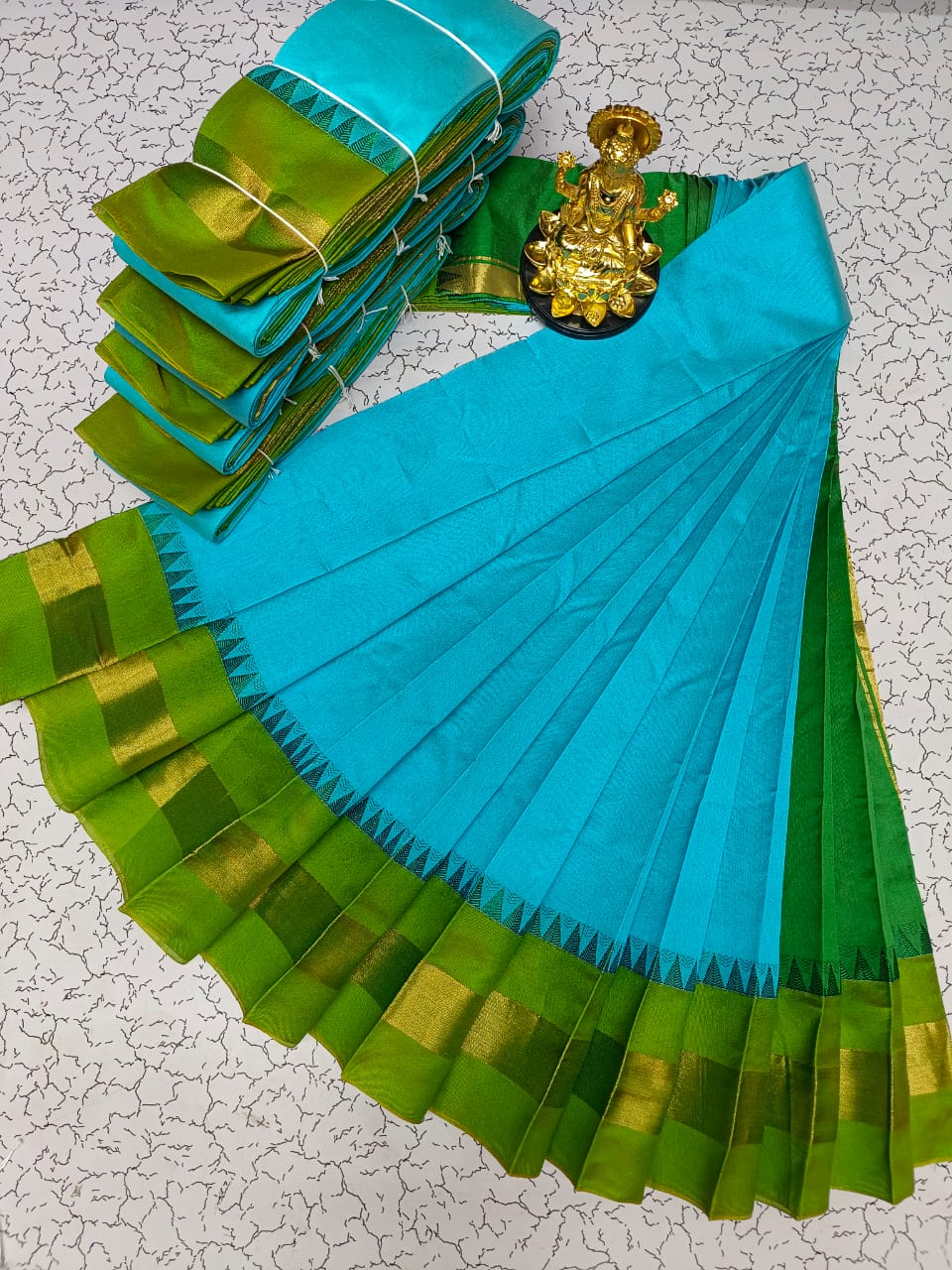 Silk Cotton Plain Saree