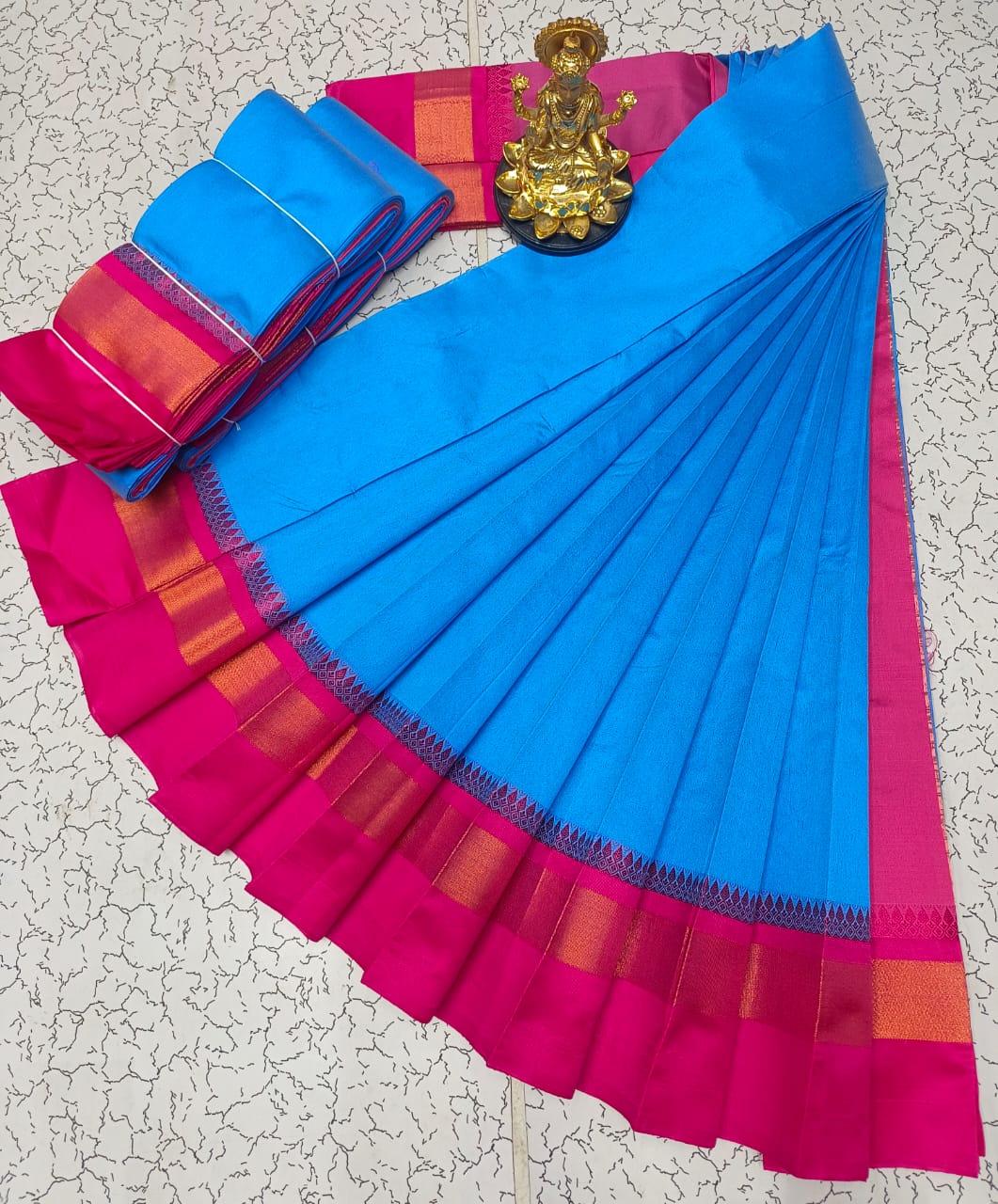 Silk Cotton Plain Saree